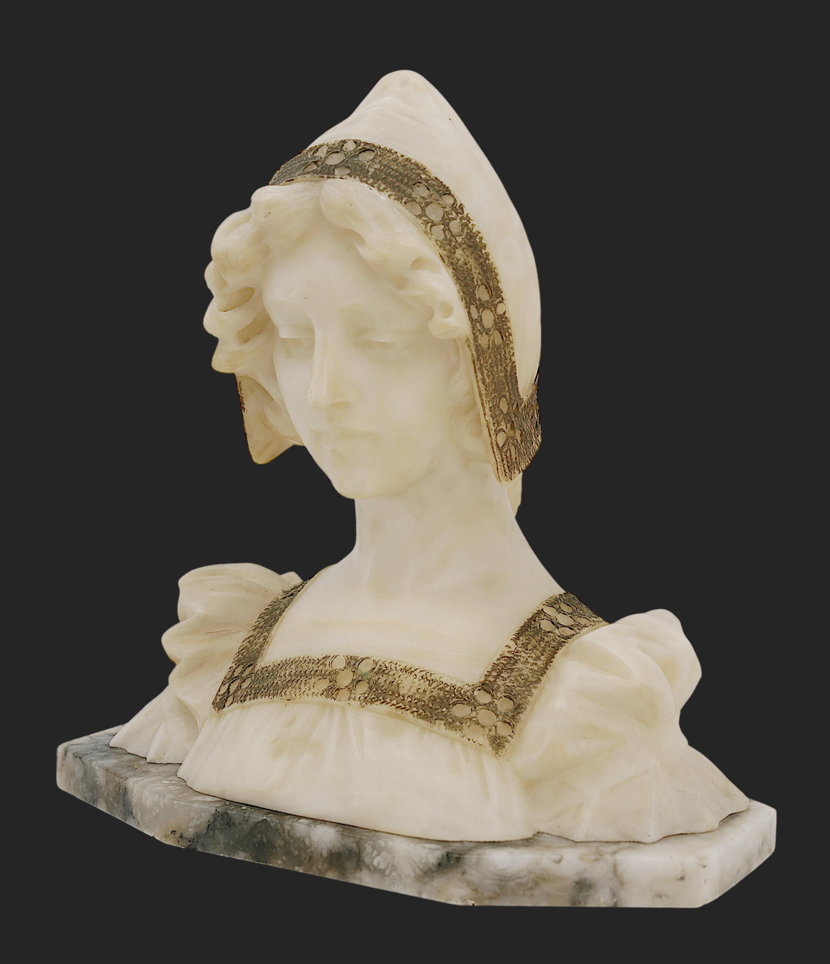 French Art Nouveau Alabaster Young Lady, 1900 In Excellent Condition For Sale In Saint-Amans-des-Cots, FR