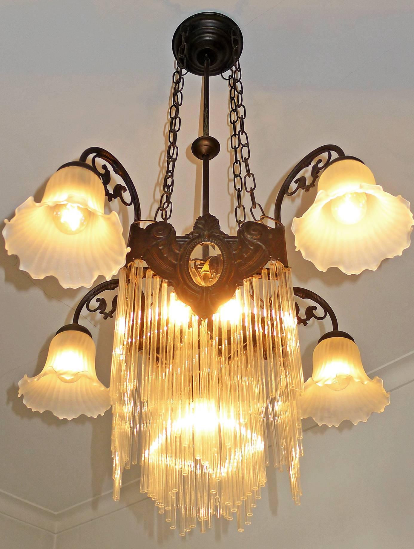 20th Century French Art Nouveau and Art Deco Clear Glass Straws Fringe Bronze Chandelier