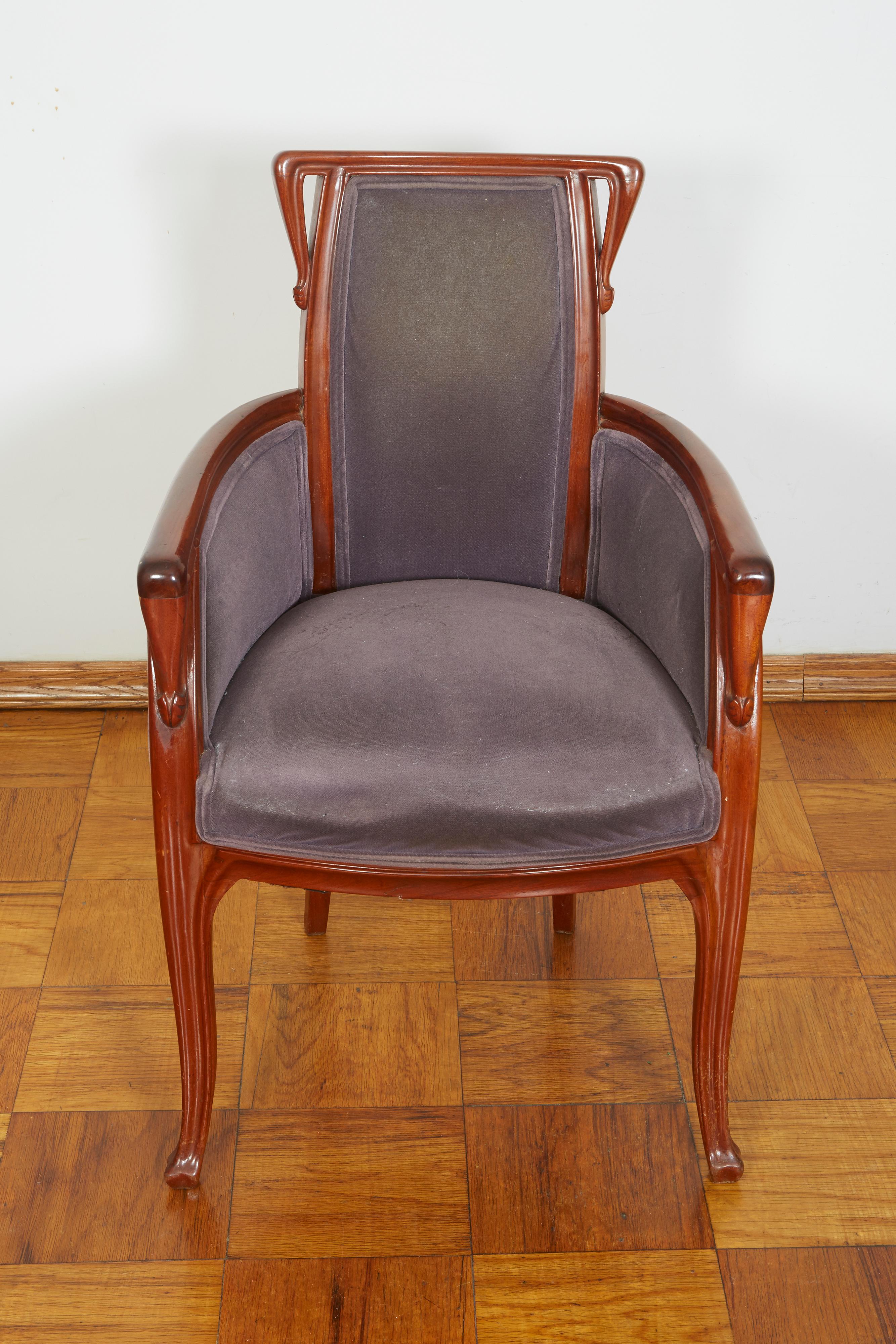 French Art Nouveau armchair by Louis Majorelle.
Measures: Width 22