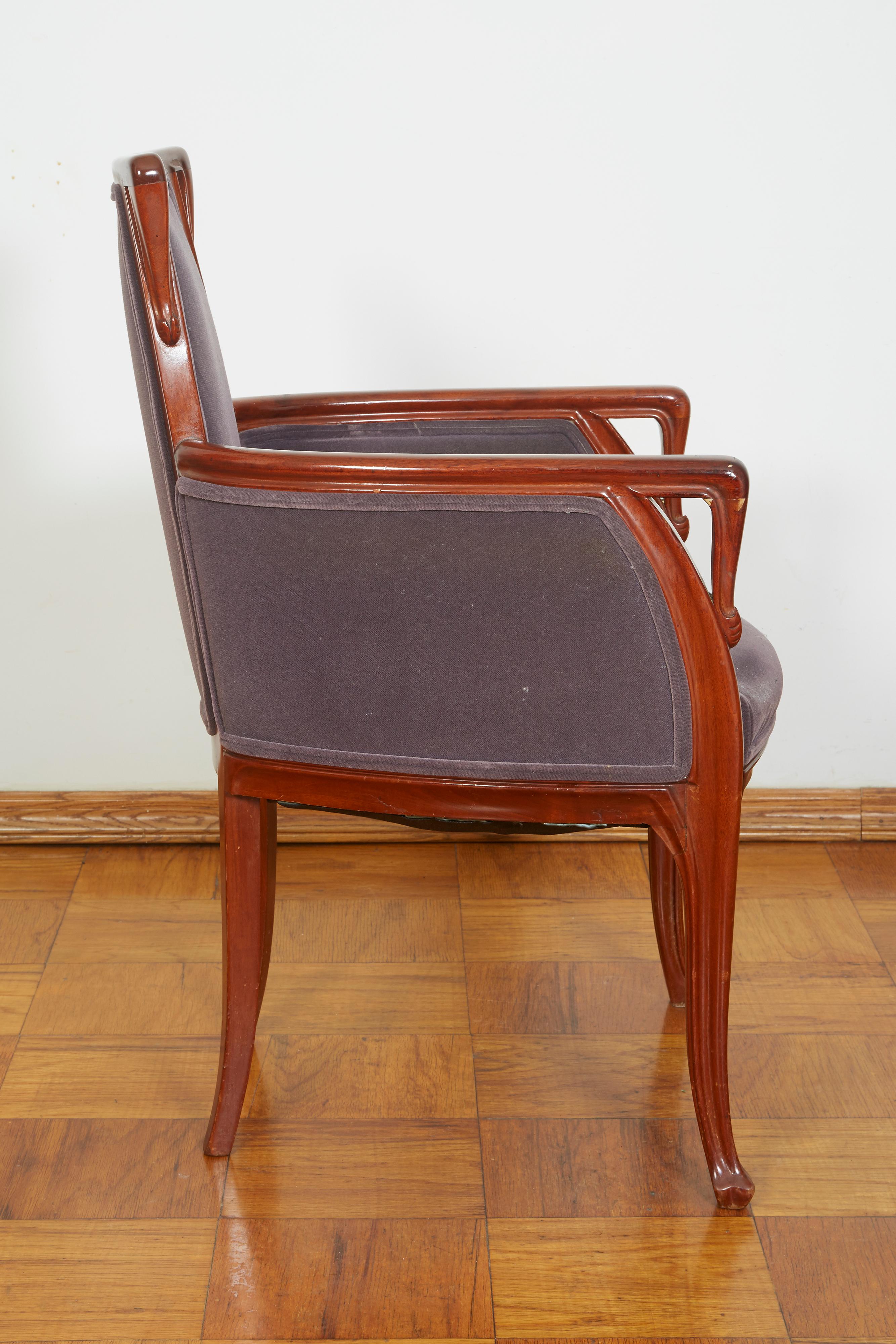 French Art Nouveau Armchair by Louis Majorelle In Good Condition For Sale In Bridgewater, CT