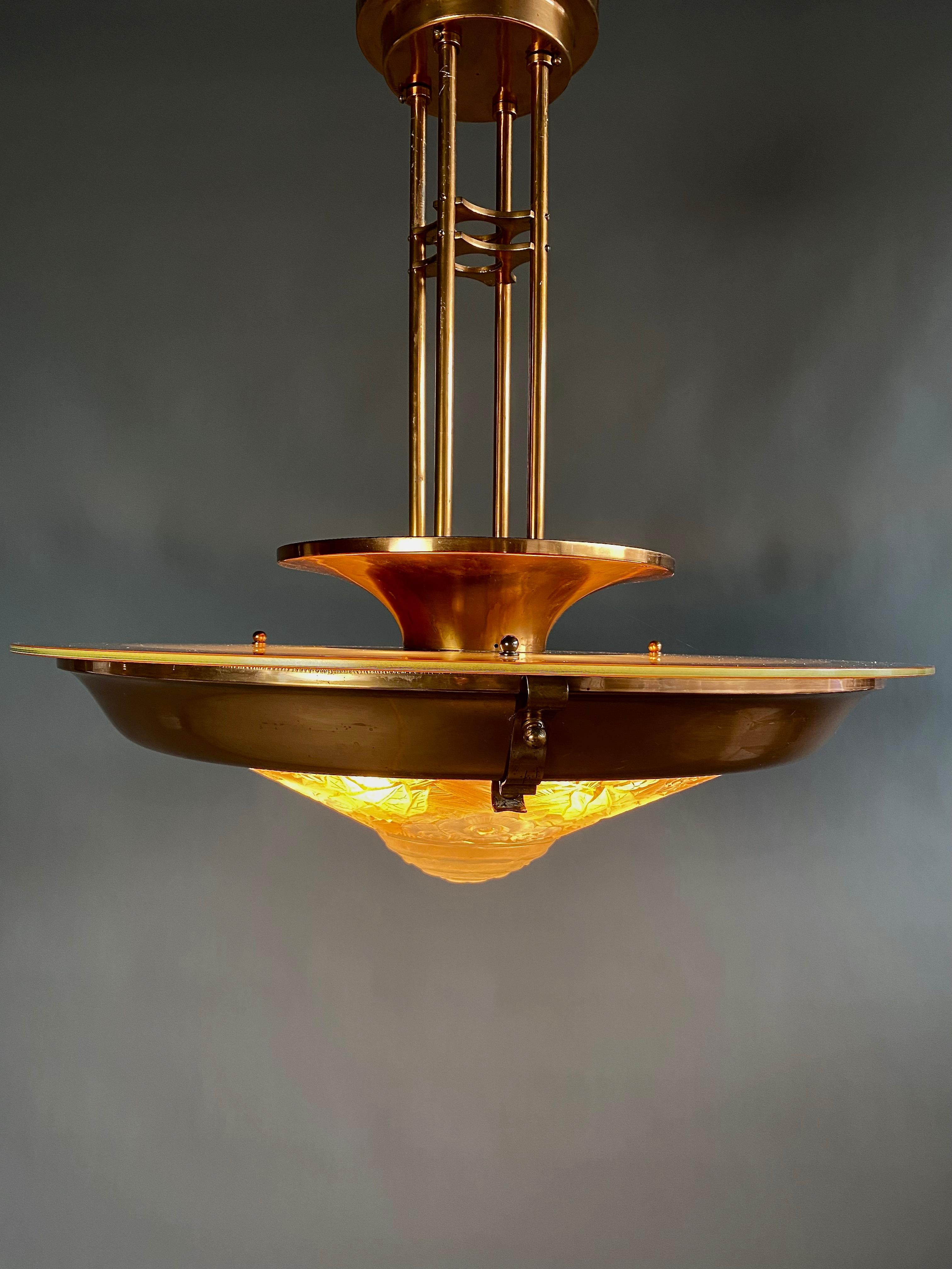 French Art Nouveau Art Deco Brass and Glass Lalique Style Chandelier For Sale 11