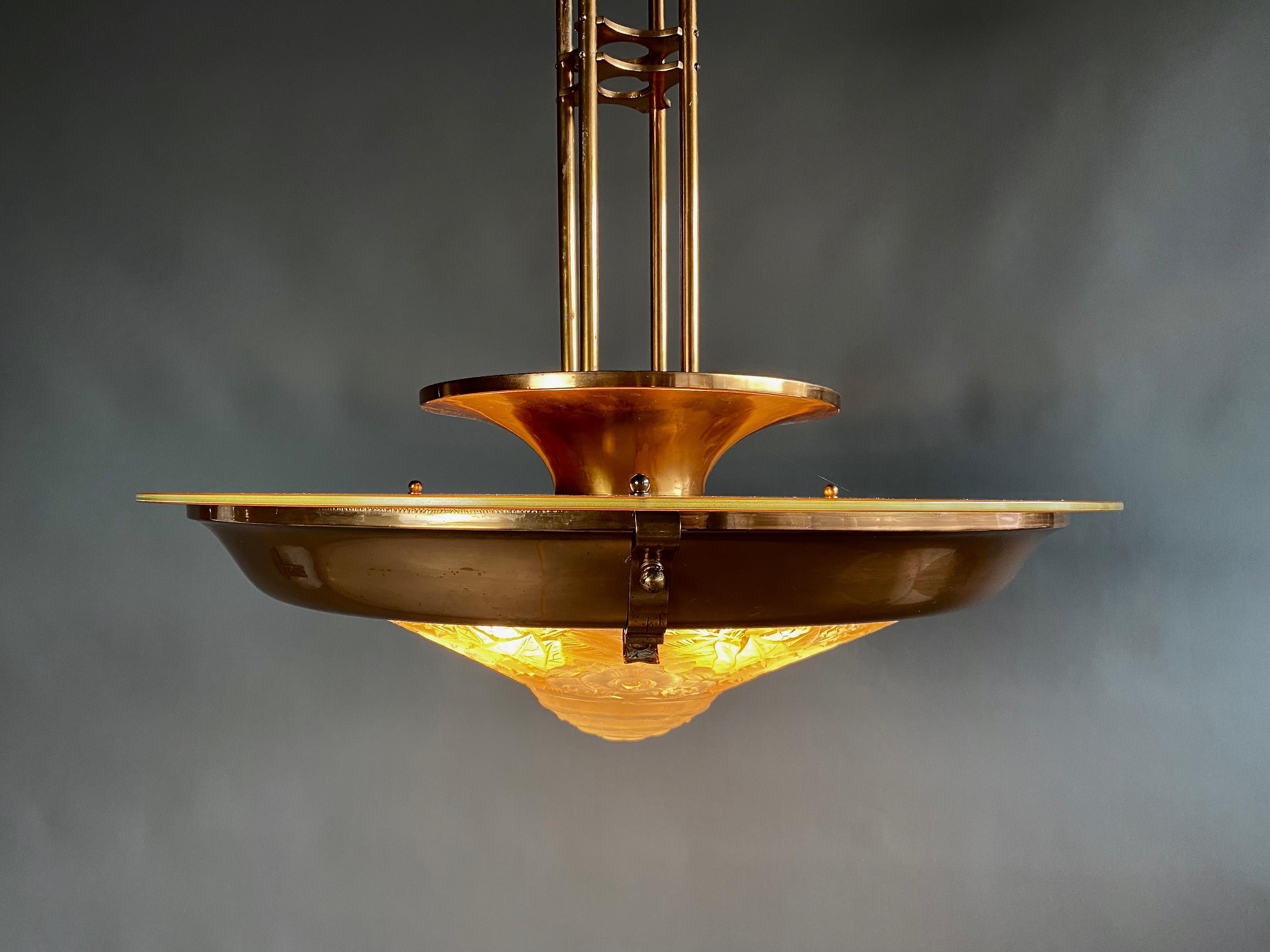 French Art Nouveau Art Deco Brass and Glass Lalique Style Chandelier For Sale 2