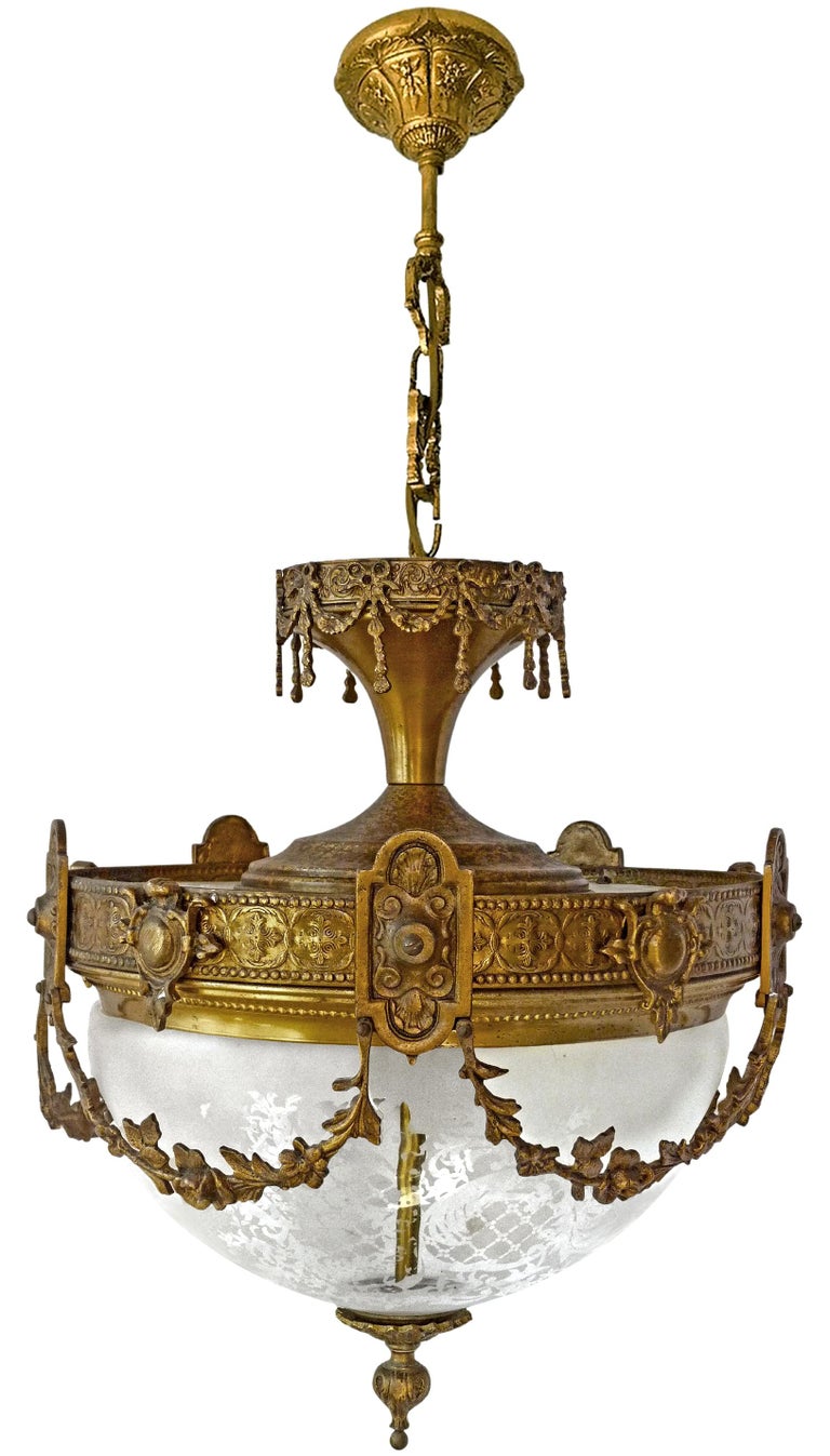 French Art Nouveau & Art Deco Chandelier,Gilt Bronze & Etched Glass Early 20th C In Good Condition For Sale In Coimbra, PT