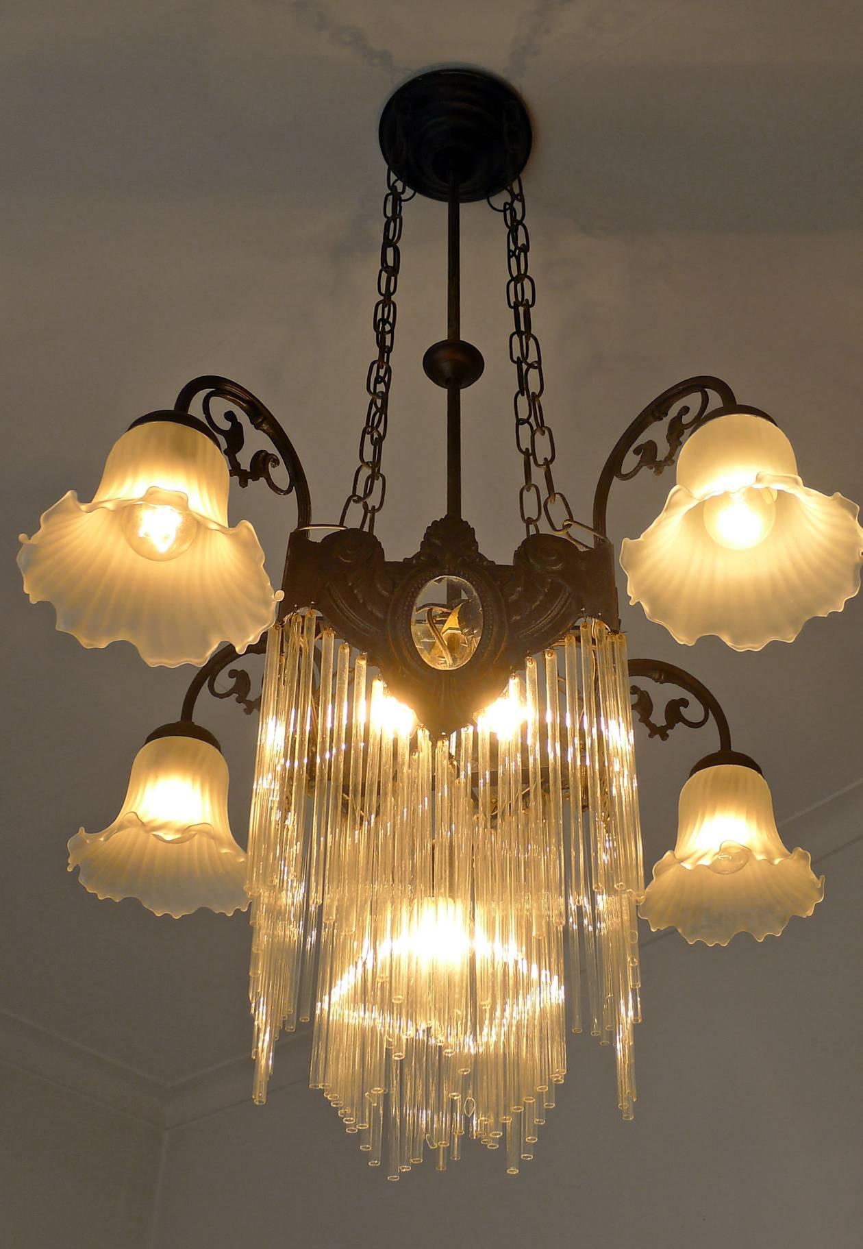 French Art Nouveau & Art Deco Clear Glass Straws Fringe Bronze Chandelier In Excellent Condition In Coimbra, PT