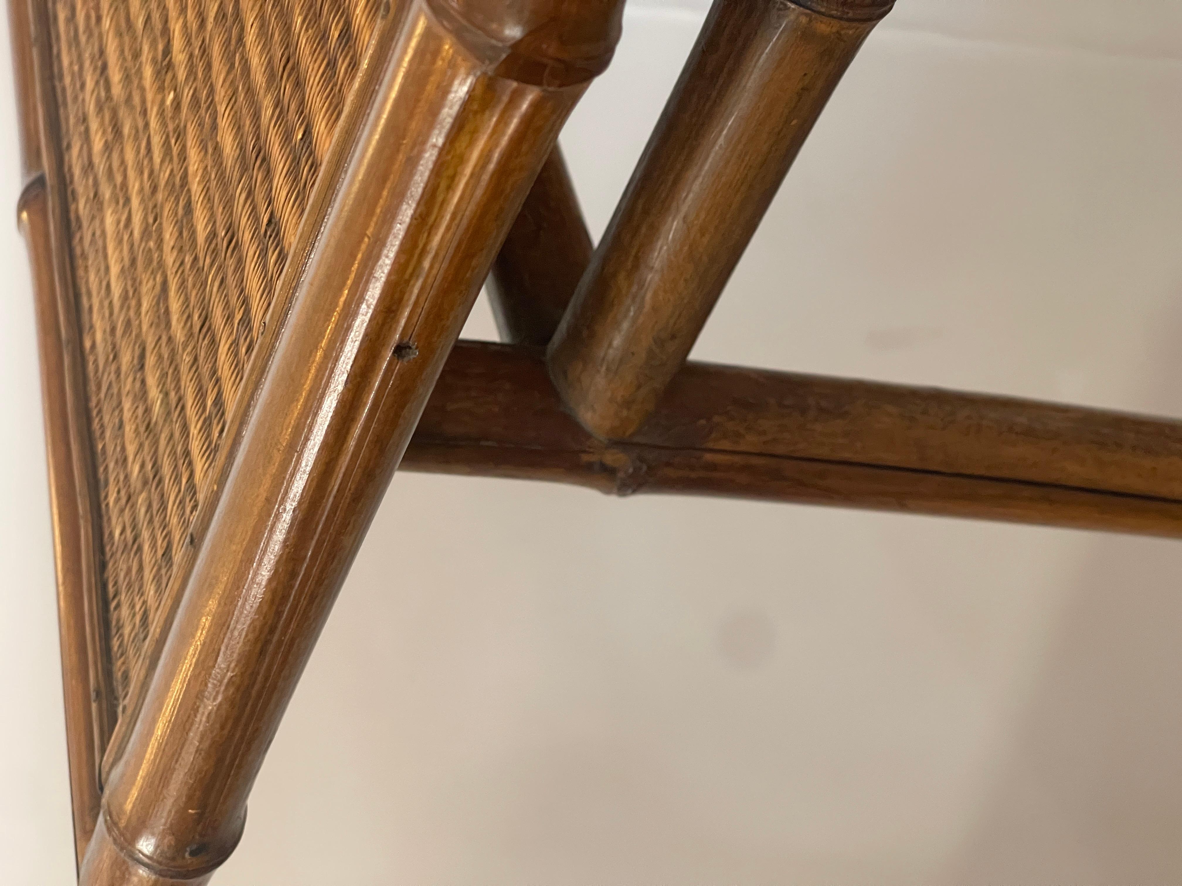 French Art-Nouveau Bamboo Center Table or Tea Table, 1890-1910 In condizioni buone in vendita a West Palm Beach, FL