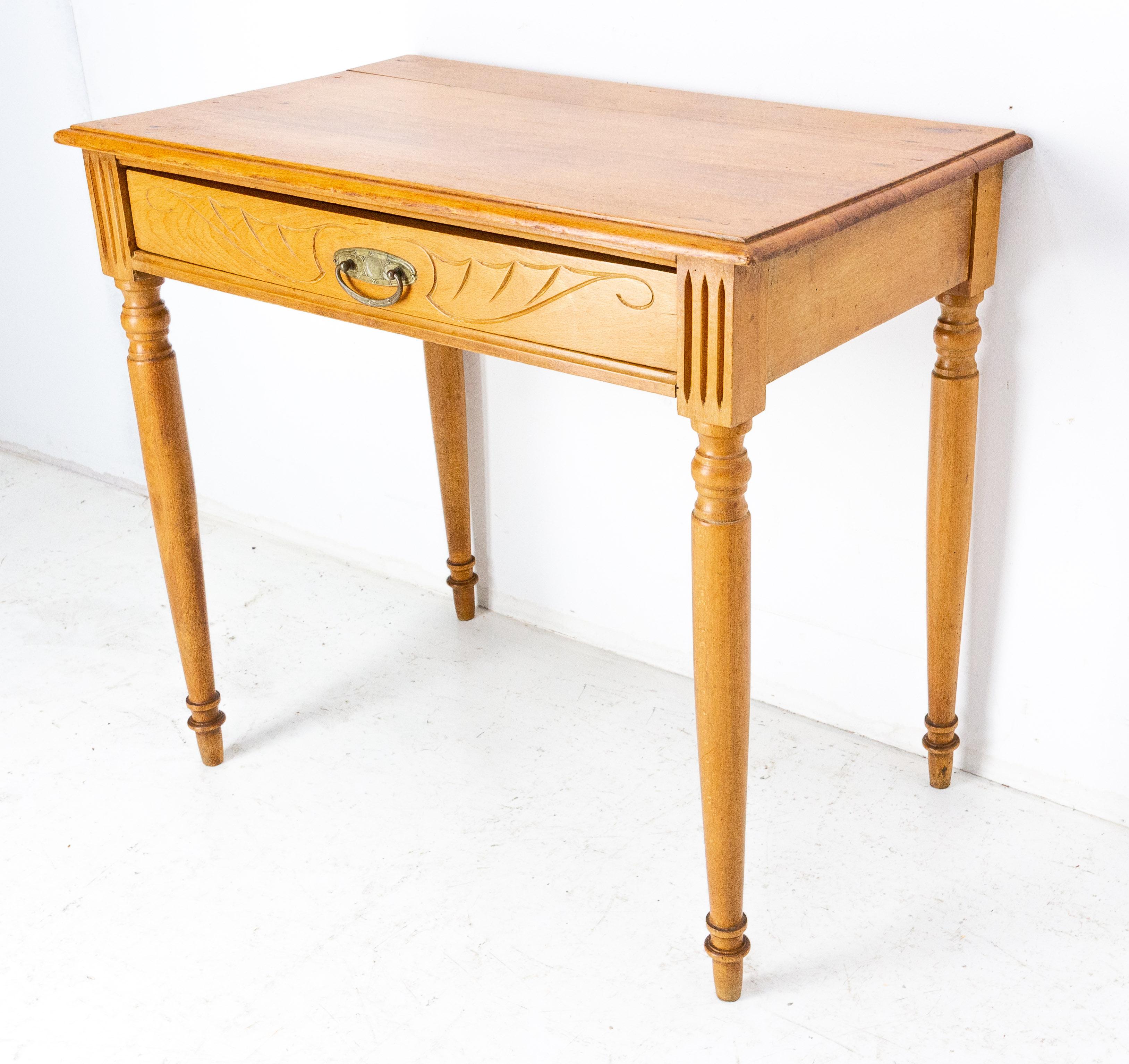 20th Century French Art Nouveau Beech Writing Table, Desk or Side Table, circa 1900 For Sale