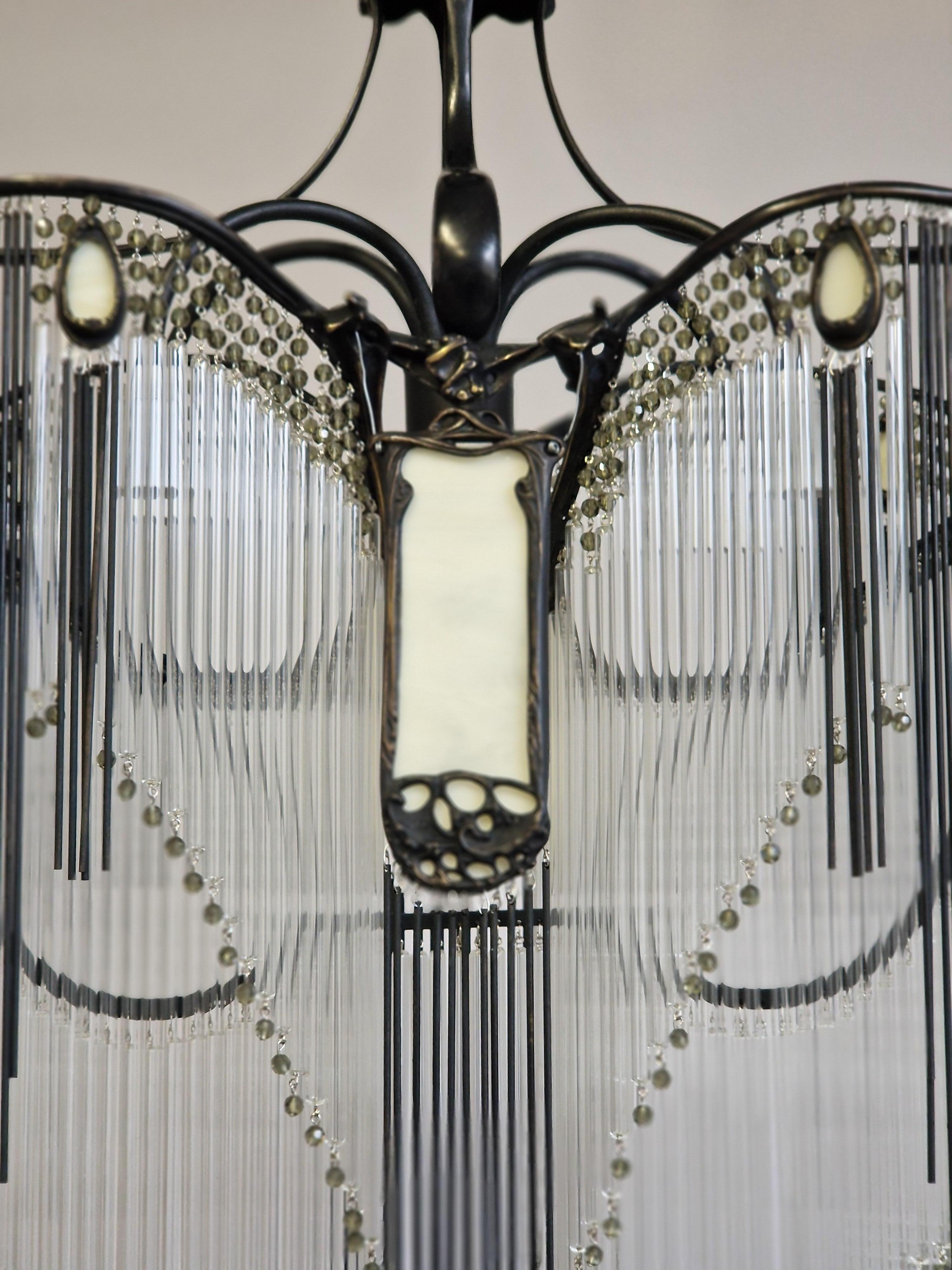 Lampadario francese Art Nouveau in bronzo ossidato nero Guimard in vendita 2
