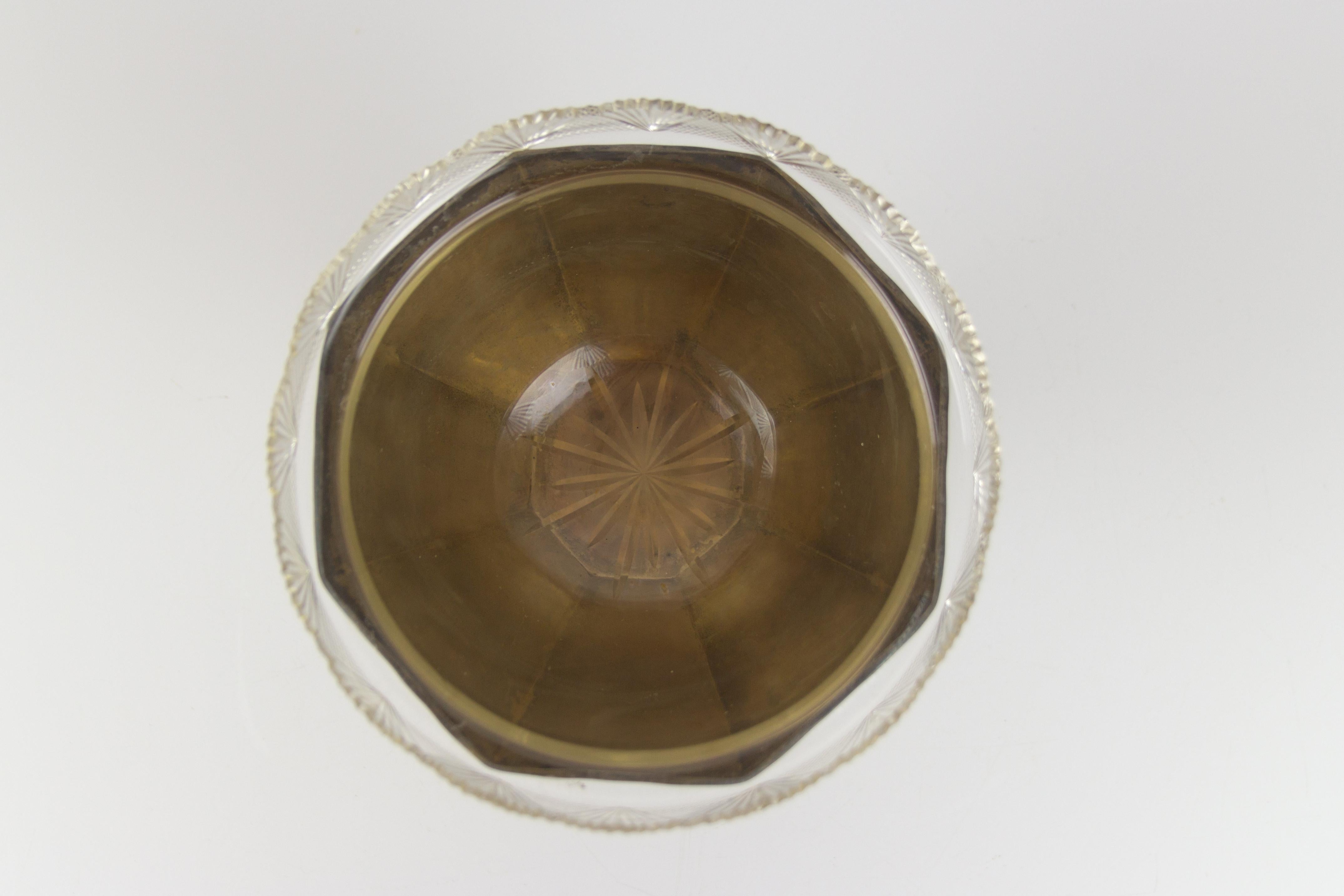 French Art Nouveau Brass Centerpiece with Cut-Glass Bowl, 1920s 8