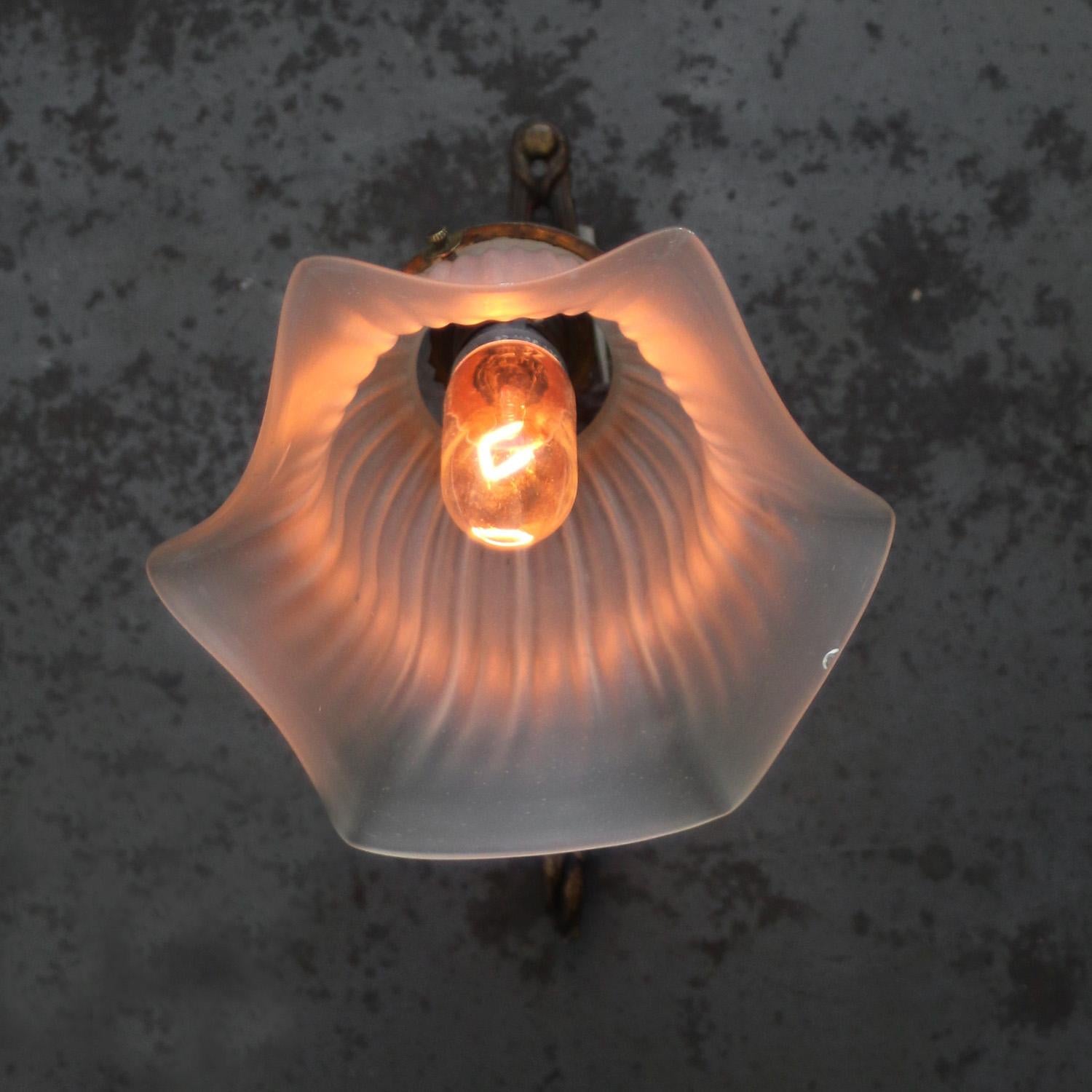 French Art Nouveau Brass, Frosted Glass Sconce Wall Lamp For Sale 1