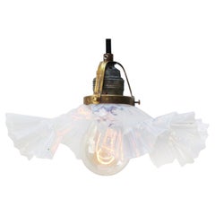 Französische Jugendstil Messing Opalescent Perle Blau Glas Pendelleuchten 1920s