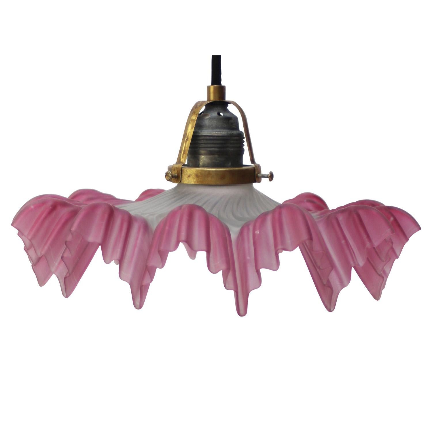 Lámpara colgante francesa Art Nouveau de latón rosa satinado años 20 Latón en venta