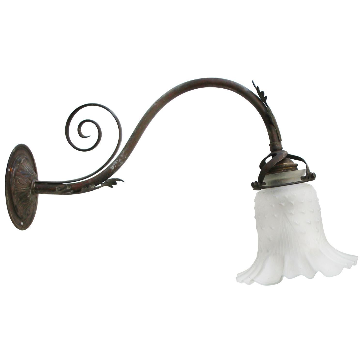 French art nouveau wall lamp
Frosted glass shade with brass wall piece and arm

Diameter wall plate 102 mm

B22 bulb holder / Bayonet

Weight: 0.70 kg / 1.5 lb

Priced per individual item. All lamps have been made suitable by international standards