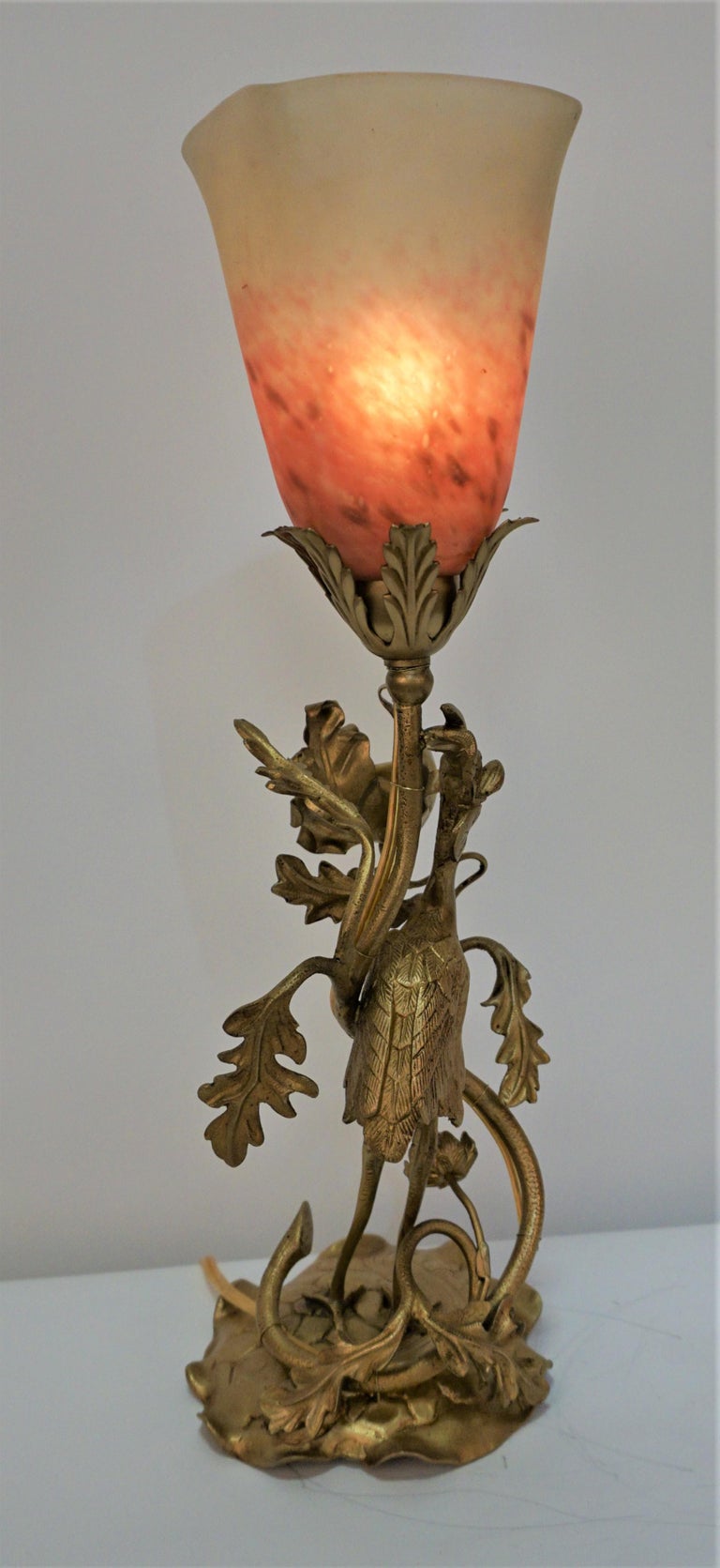 French Art Nouveau Bronze and Art Glass Table Lamp For Sale 4