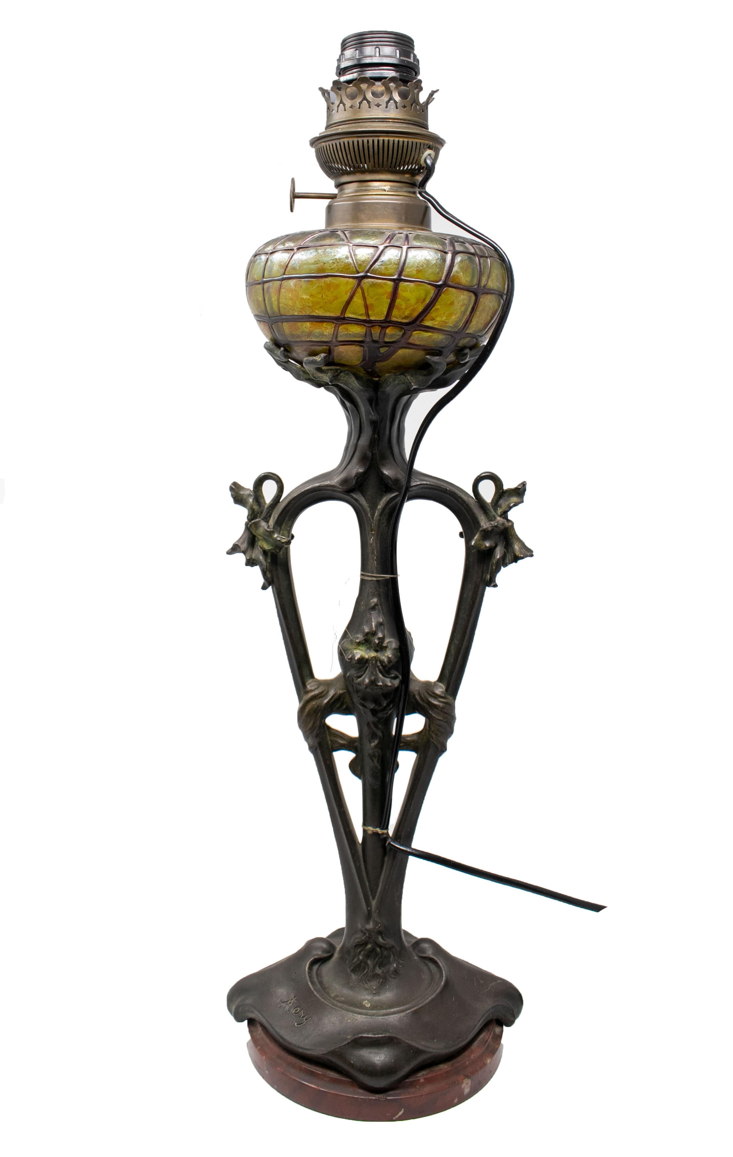 French Art Nouveau Bronze and Glass Signed Lamp In Good Condition In Marbella, ES