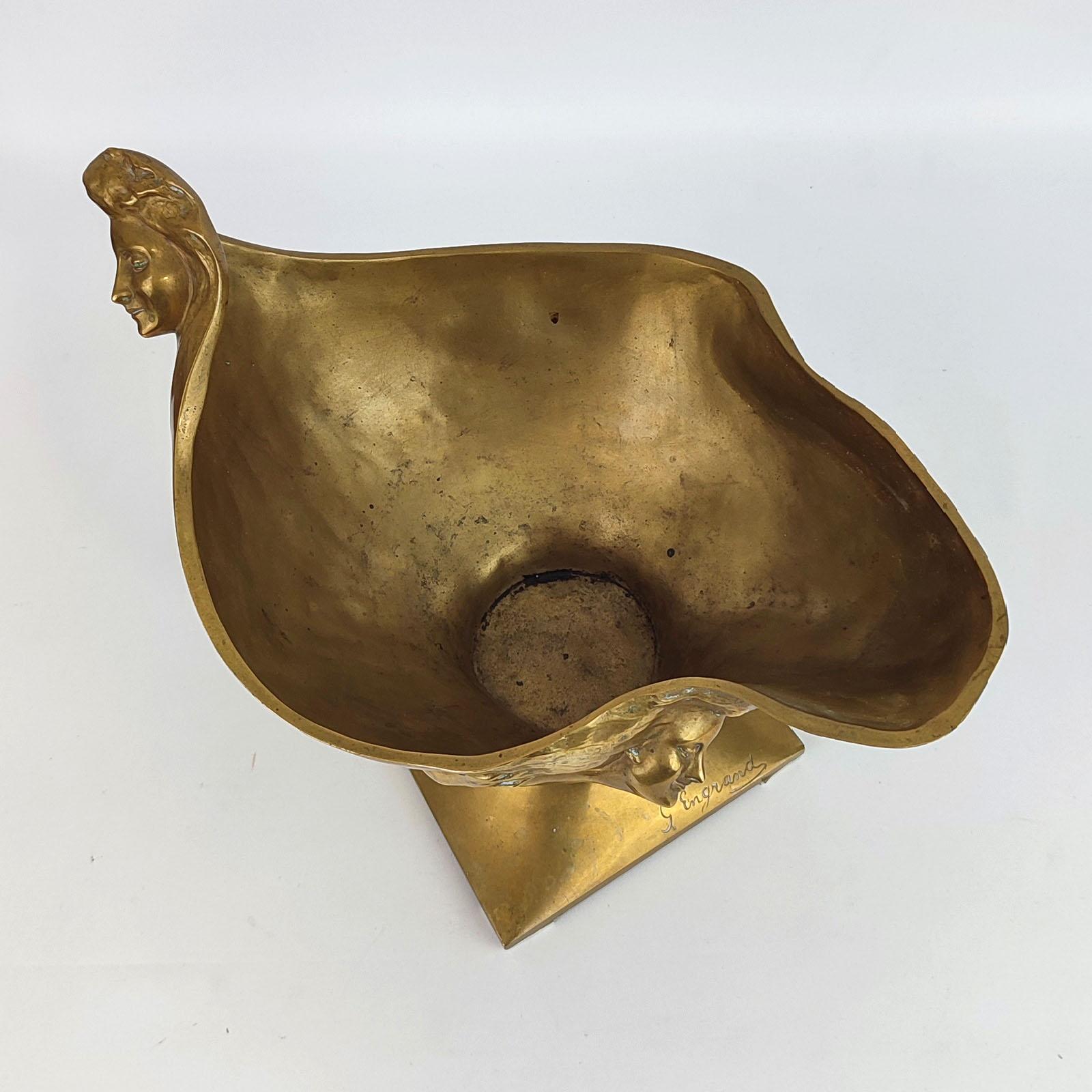 French Art Nouveau Bronze Bowl by George Engrand For Sale 8