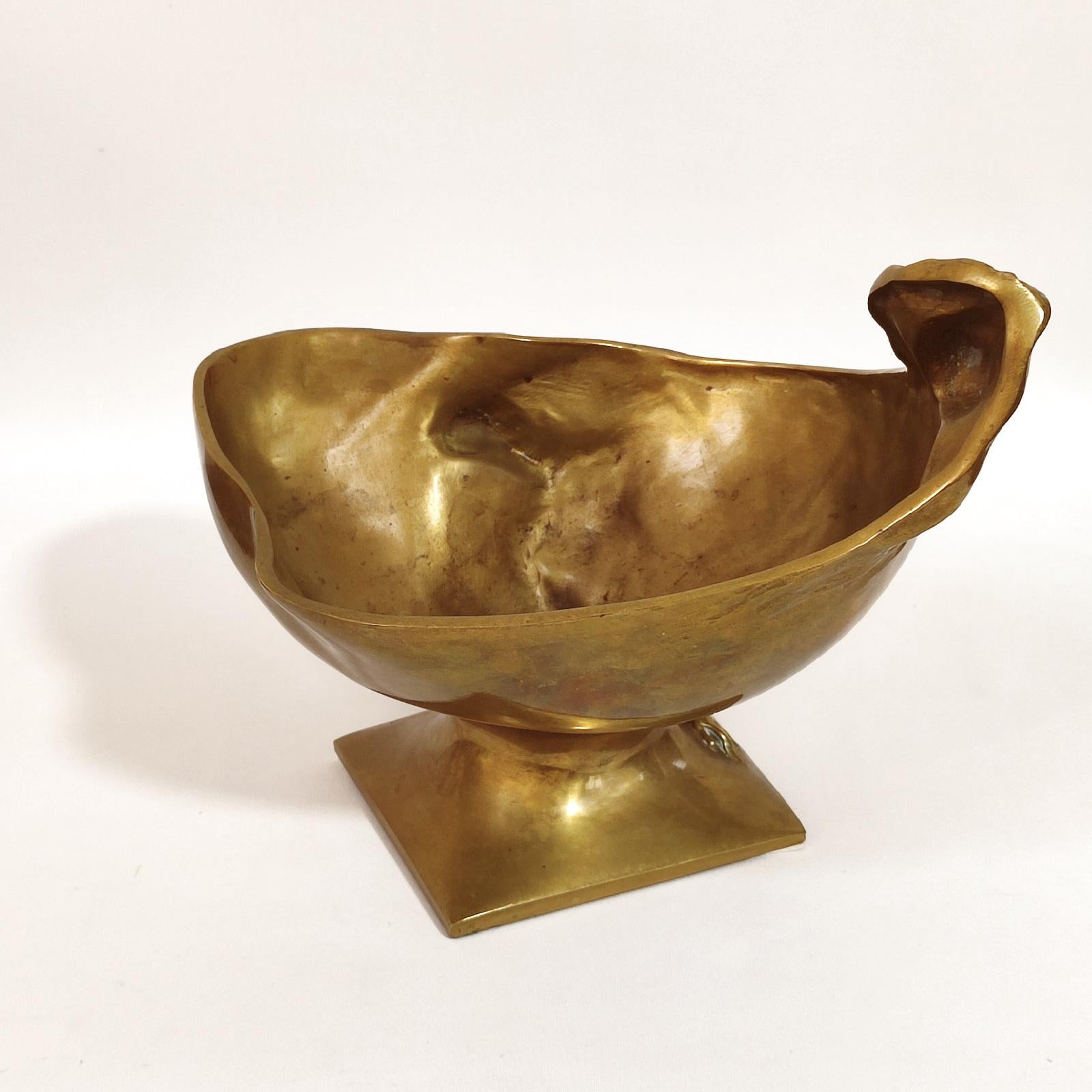 French Art Nouveau Bronze Bowl by George Engrand For Sale 4