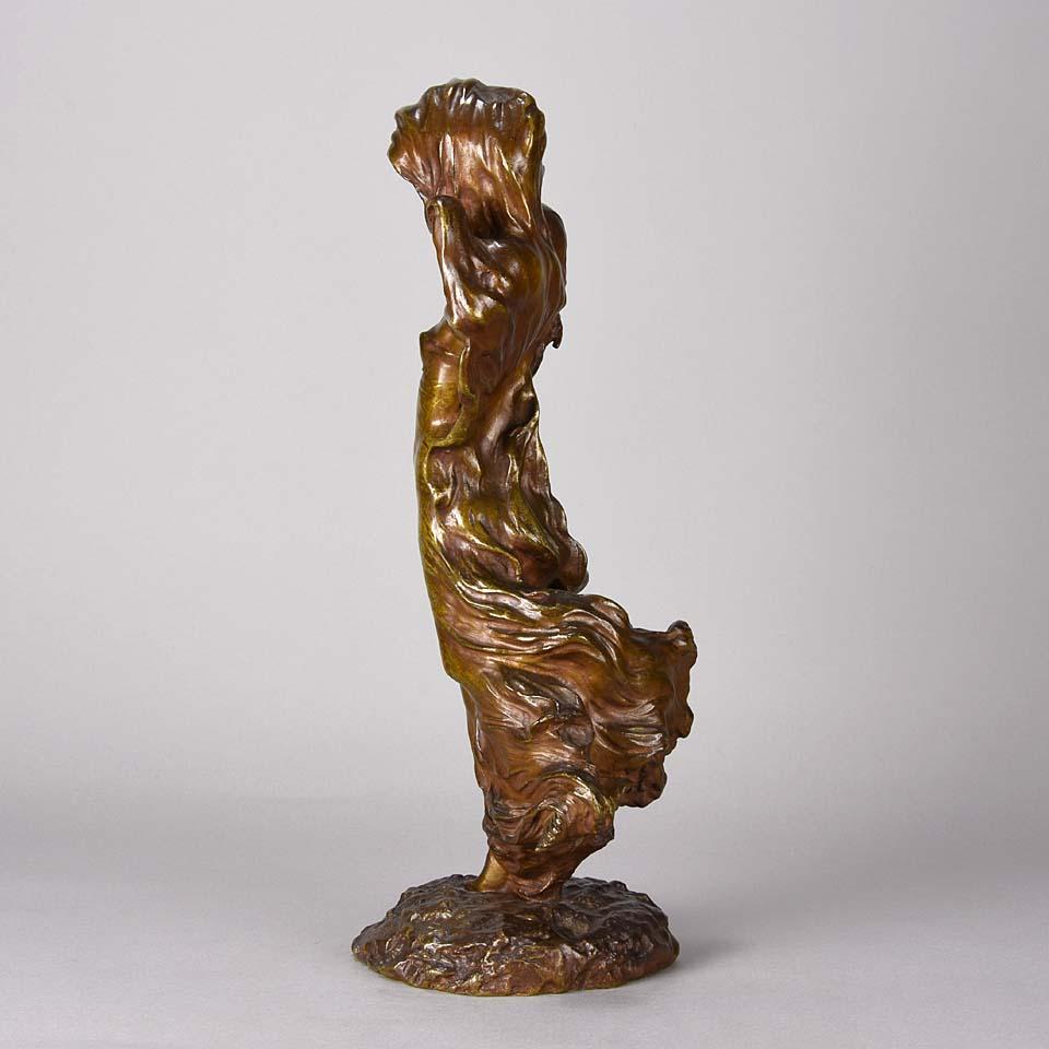 Late 19th Century French Art Nouveau Bronze Figure 