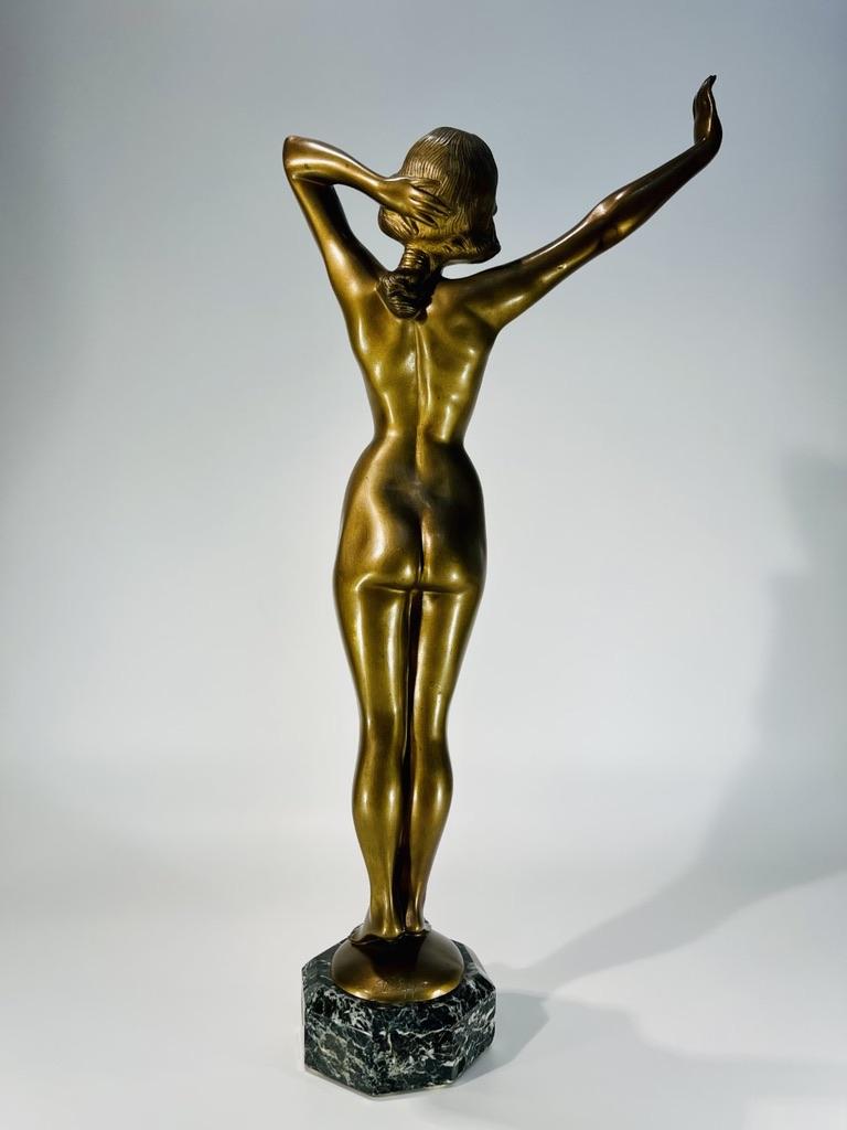 French Art Nouveau Bronze Representing Woman Lounging Signed Philippe For Sale 2