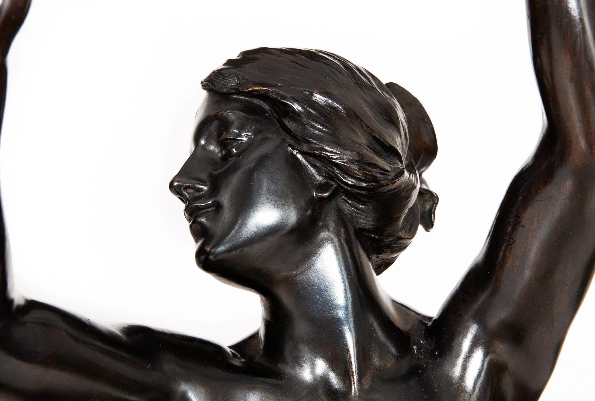 Escultura francesa Art Nouveau de bronce 