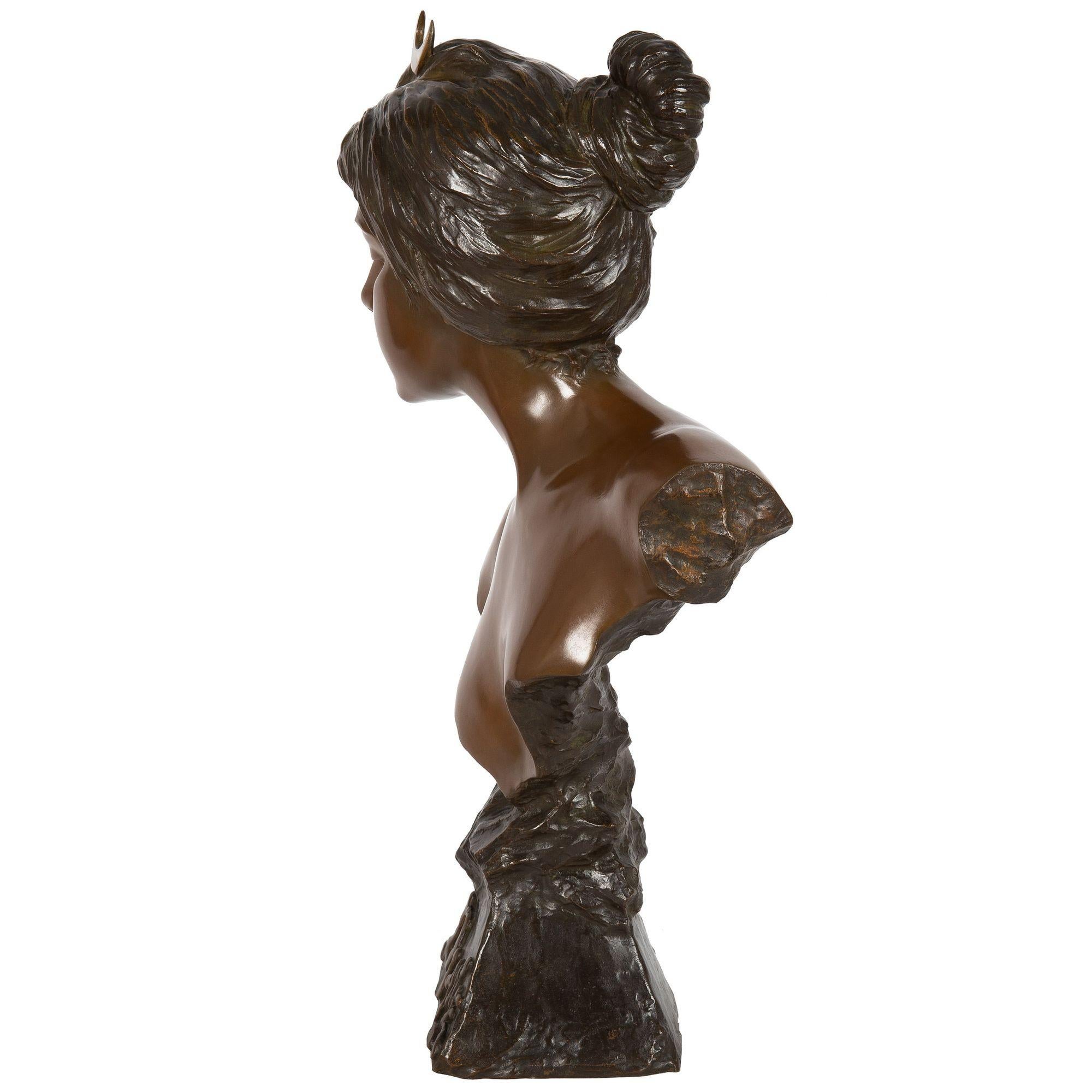 French Art Nouveau Bronze Sculpture “Bust of Diana” by Emmanuel Villanis In Good Condition For Sale In Shippensburg, PA