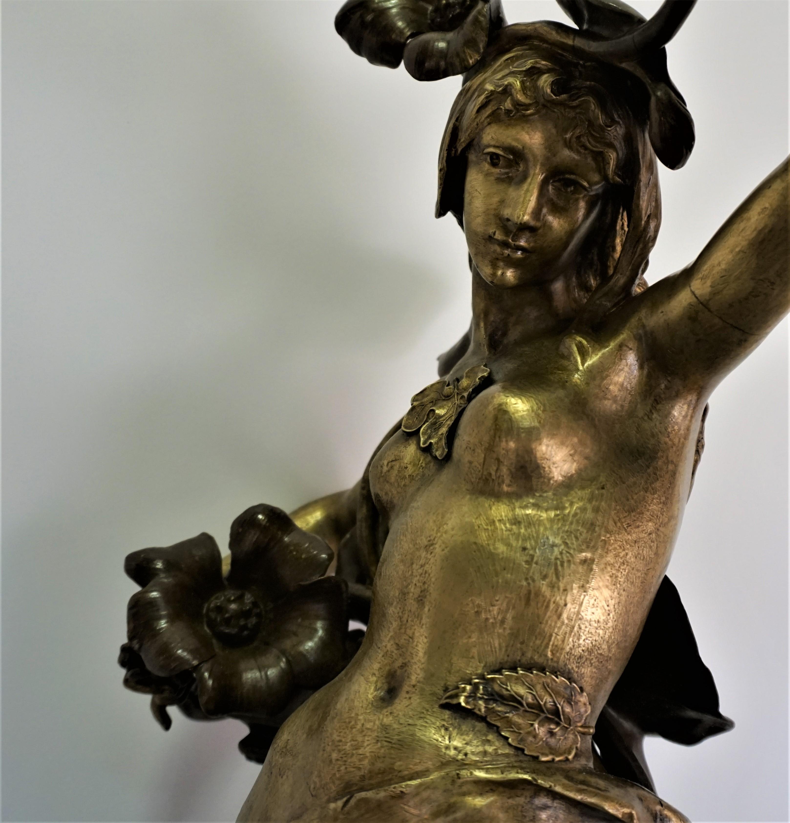 French Art Nouveau Bronze Sculpture of Nude Woman For Sale 3