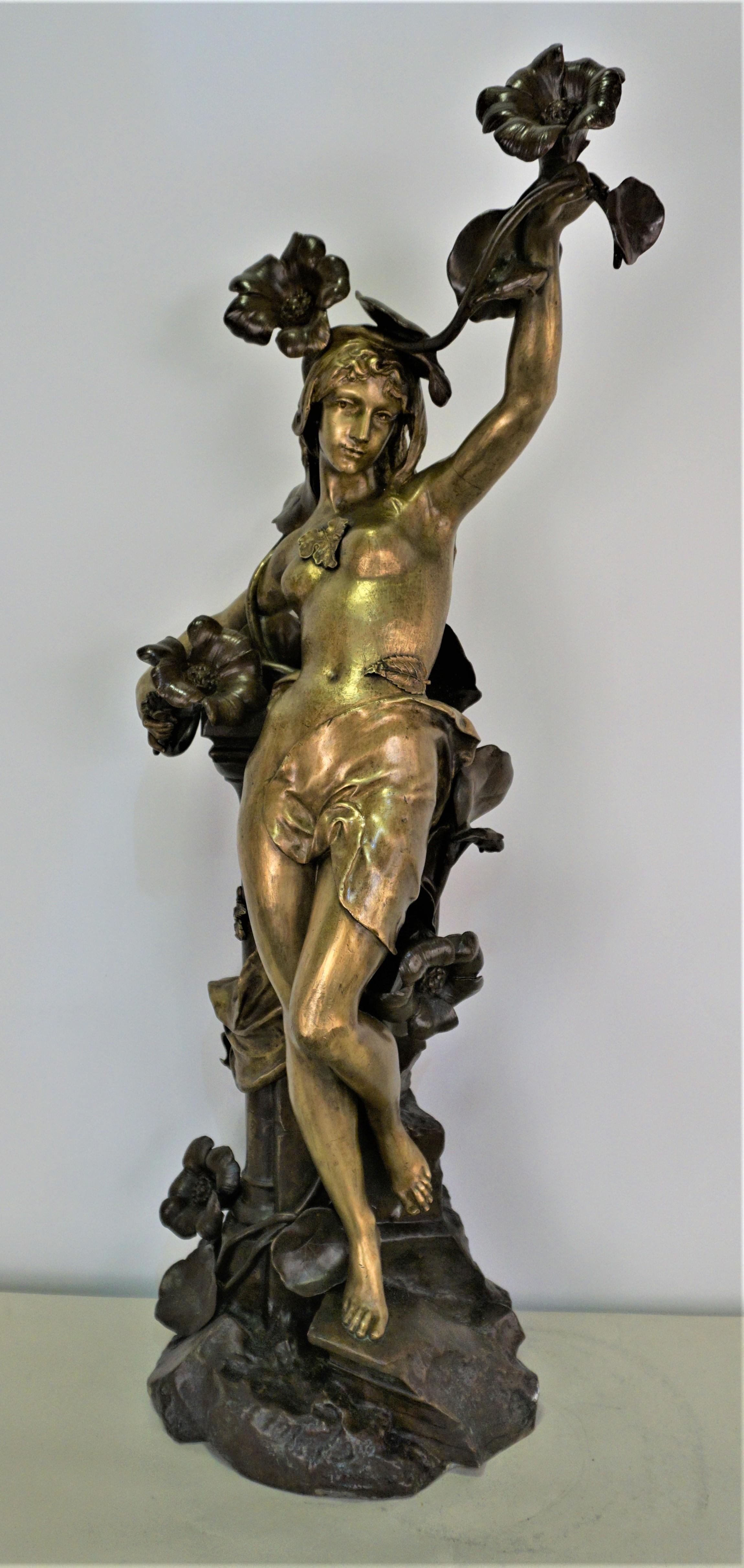 French Art Nouveau Bronze Sculpture of Nude Woman For Sale 5