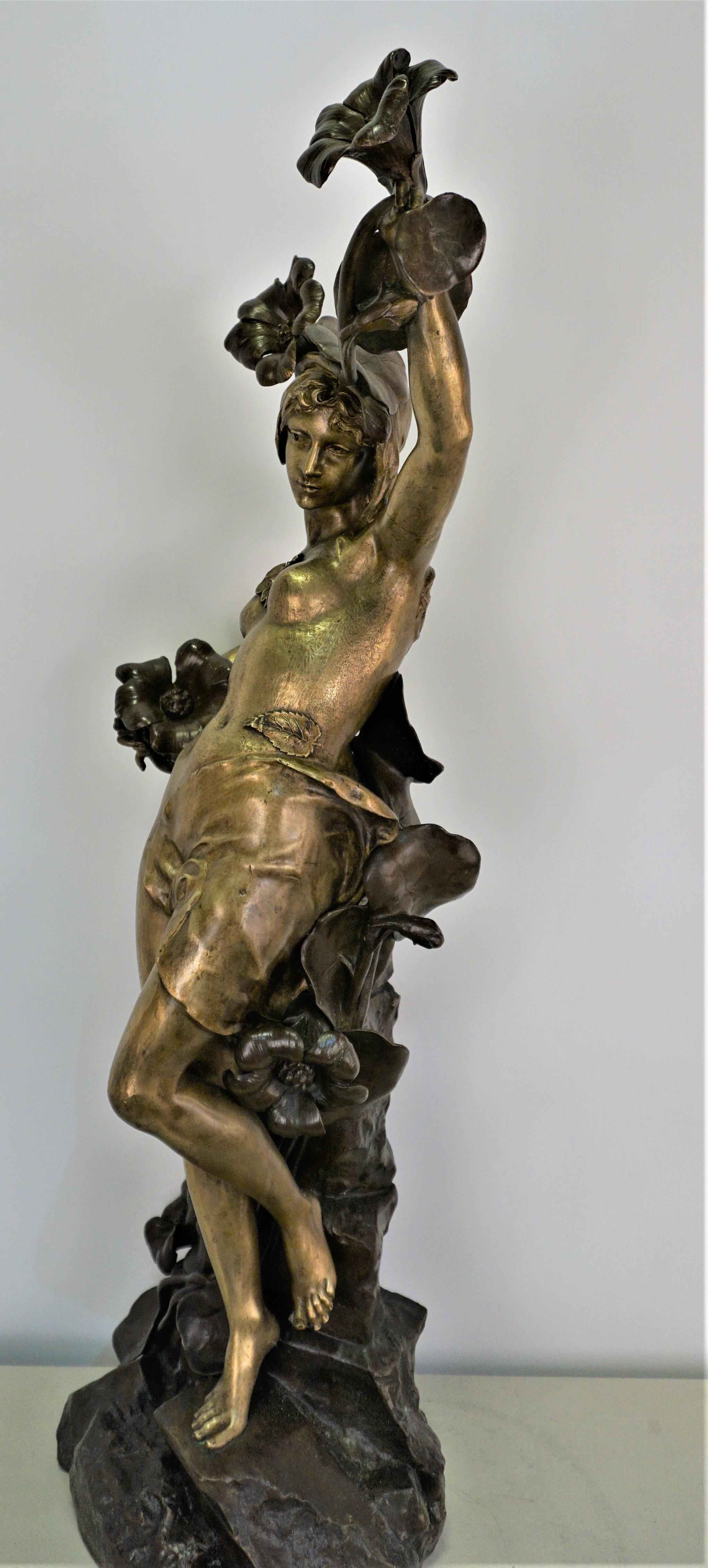 French Art Nouveau Bronze Sculpture of Nude Woman For Sale 1