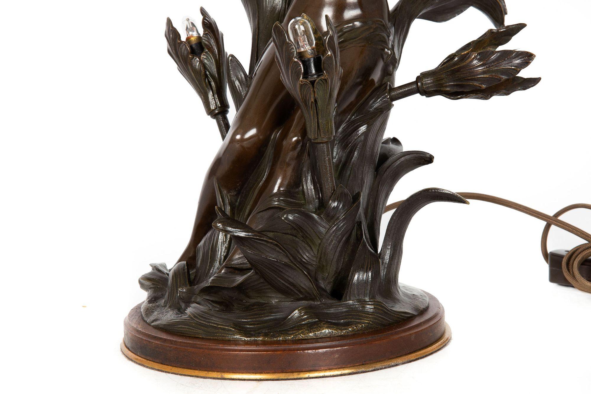 French Art Nouveau Bronze Sculpture of Women in Flowers Table Lamp For Sale 7