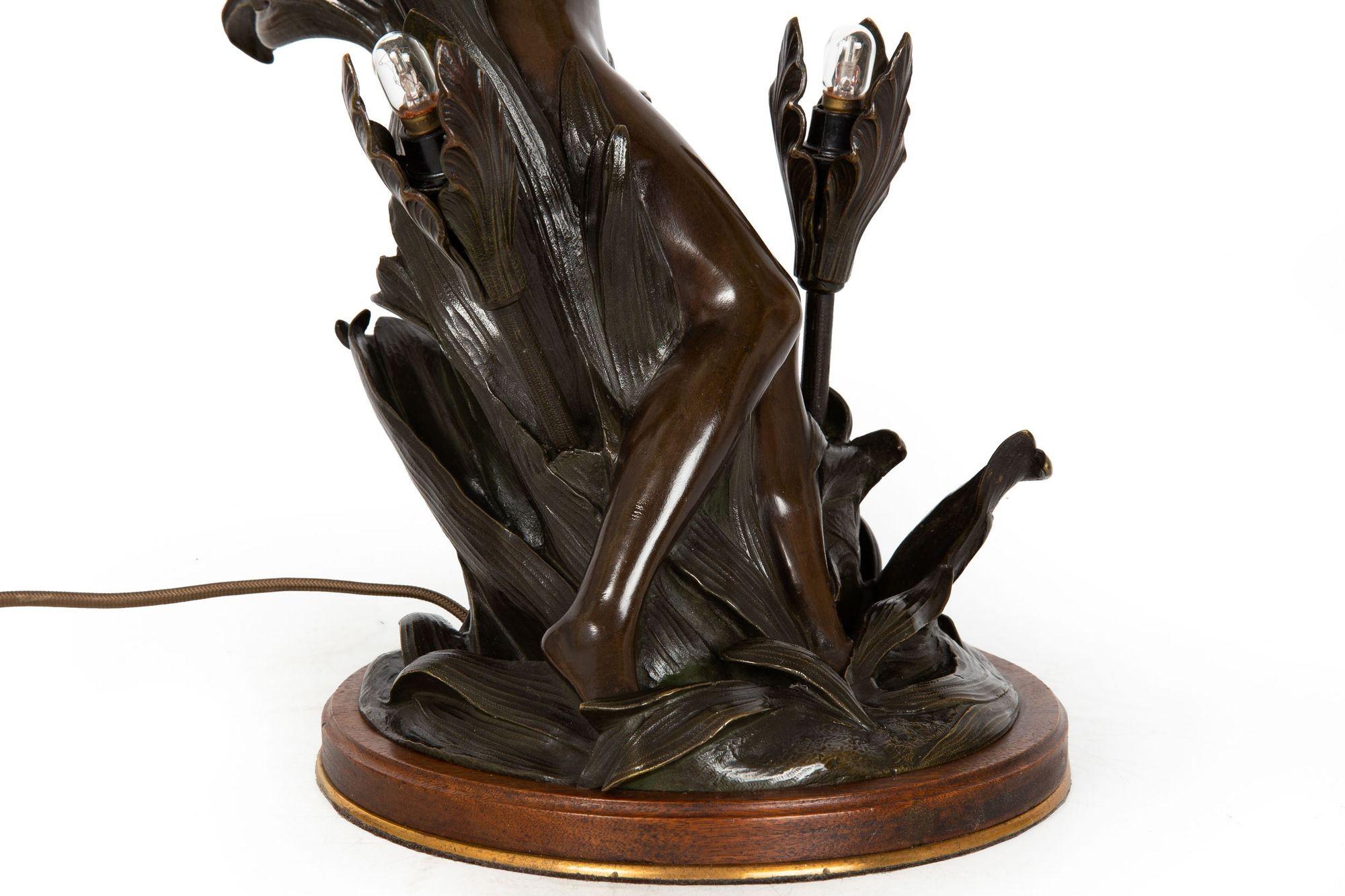 French Art Nouveau Bronze Sculpture of Women in Flowers Table Lamp For Sale 11