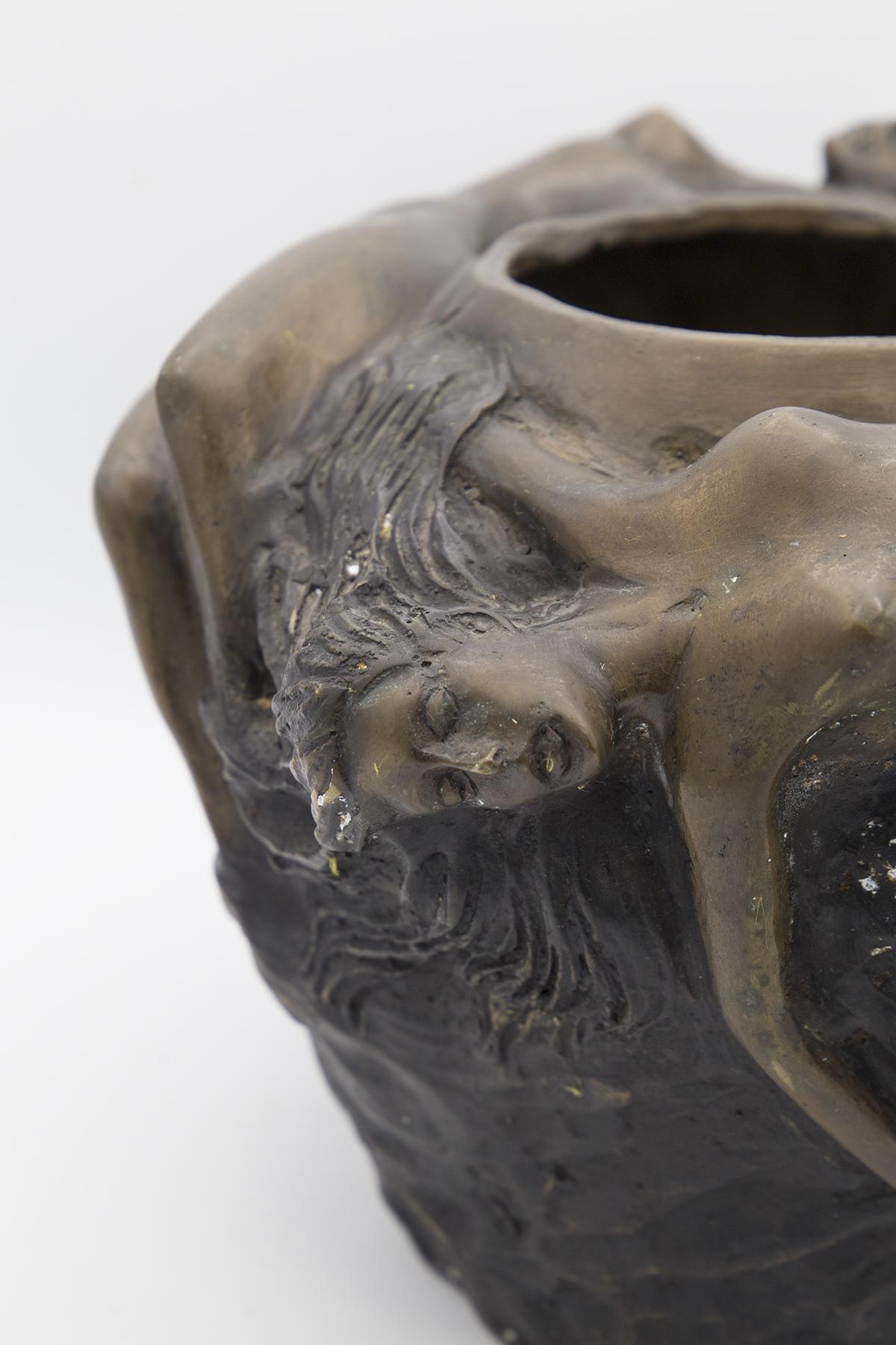 French Art Nouveau Bronze Vase For Sale 1