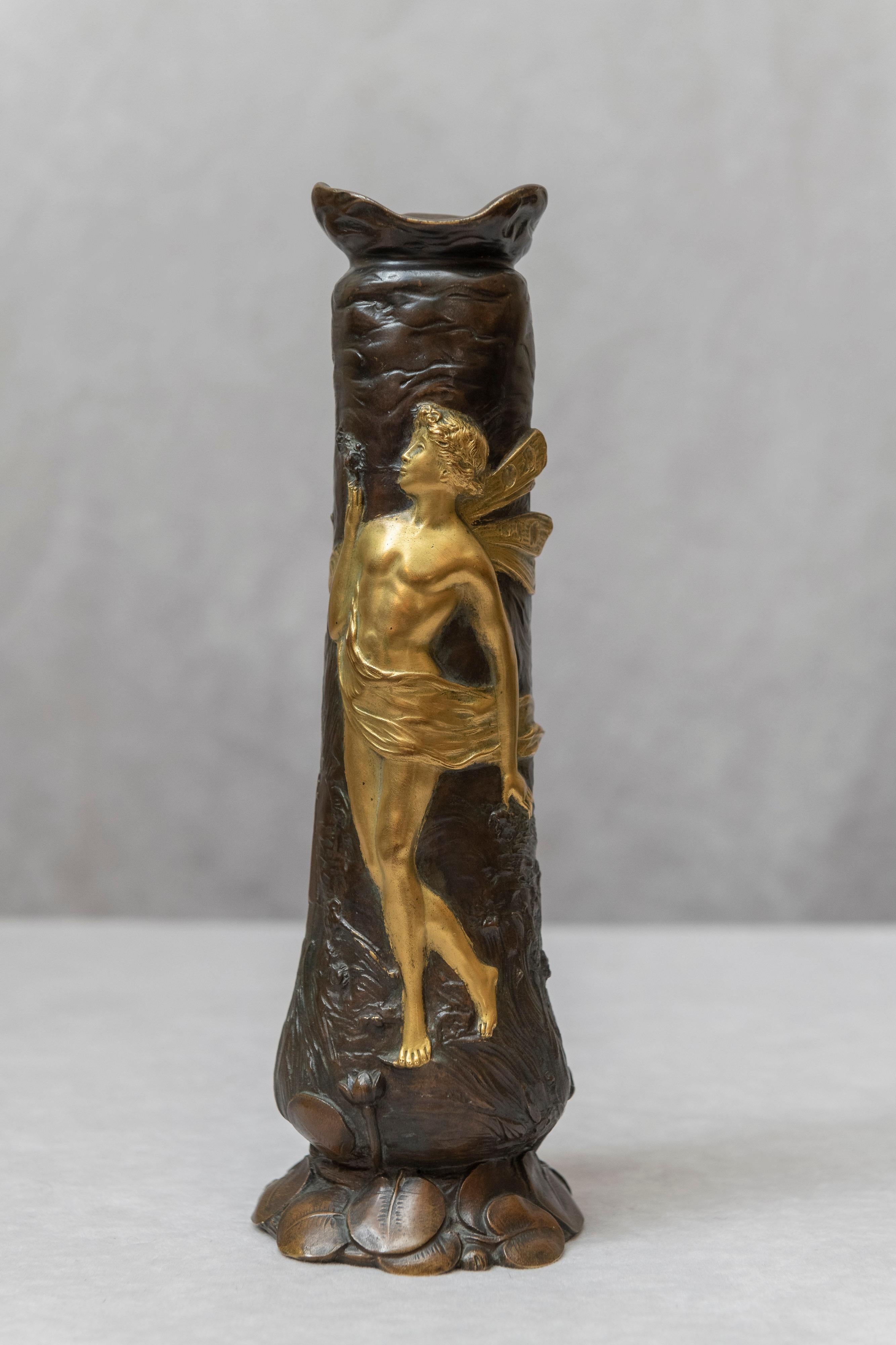 Français Vase en bronze Art nouveau français:: fonderie Louchet:: vers 1900