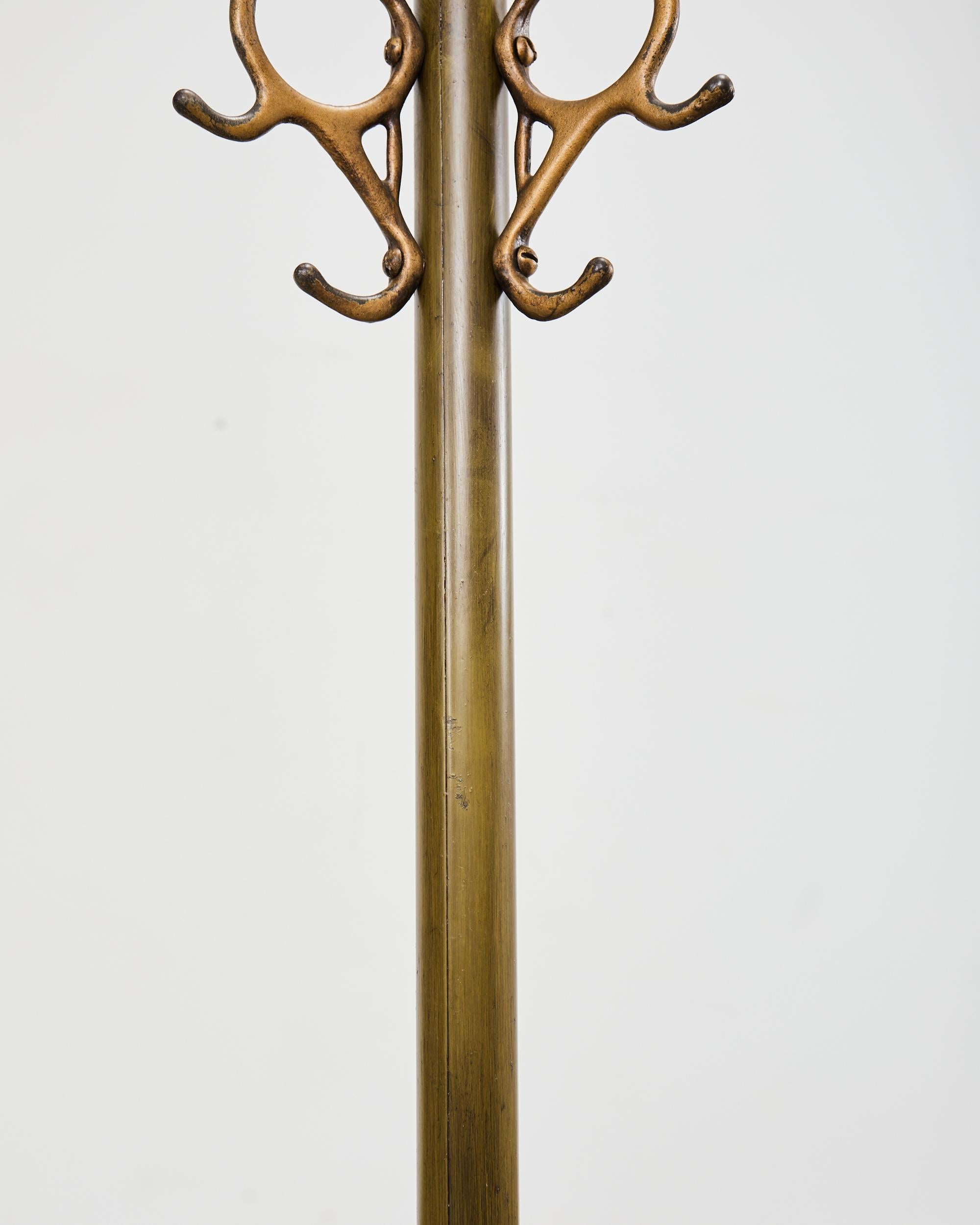 Porte-manteau en fer bronzé Art Nouveau Français Porte-parapluie en vente 2