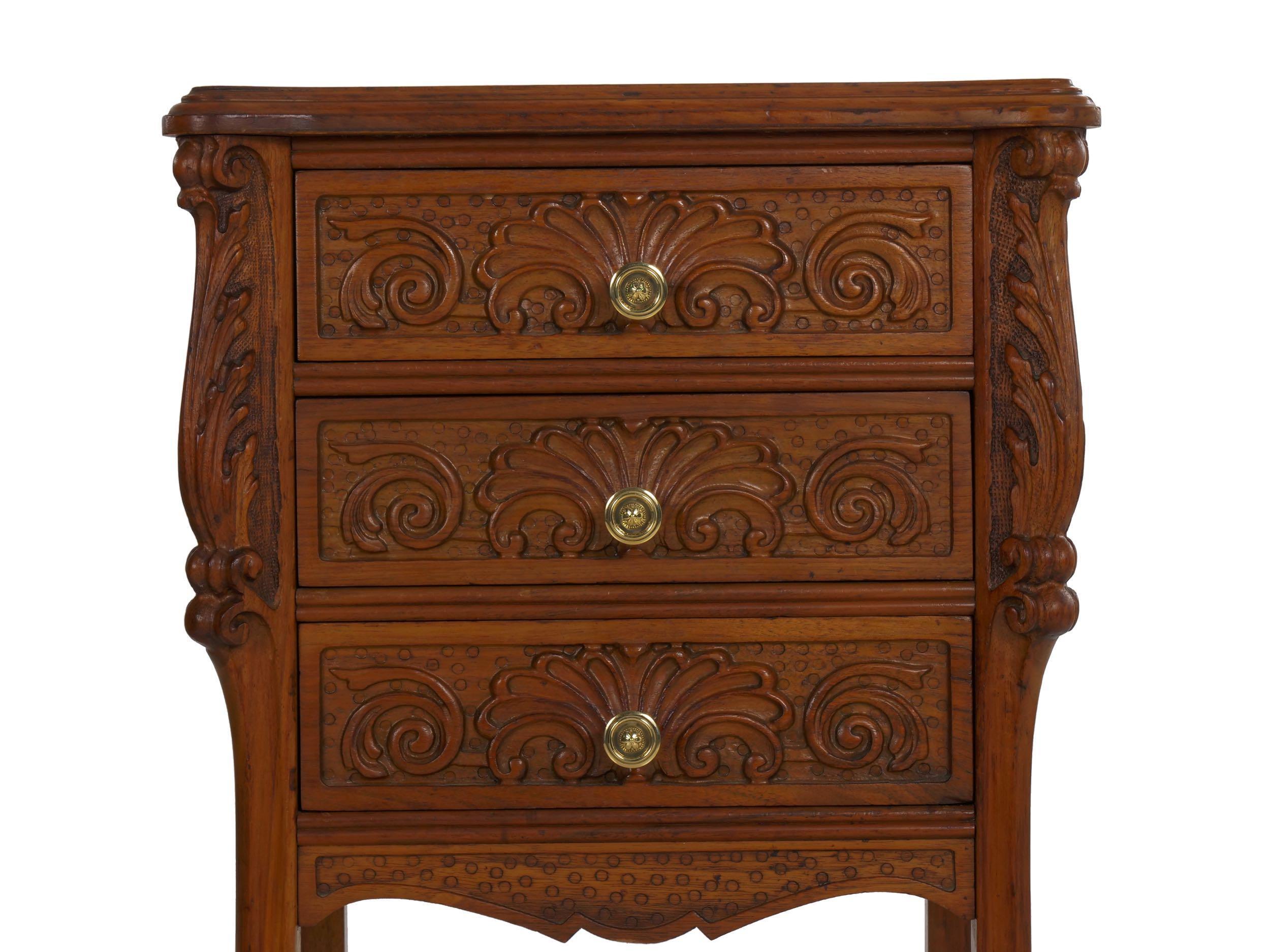 French Art Nouveau Carved Walnut Nightstand Tables, a Pair 9