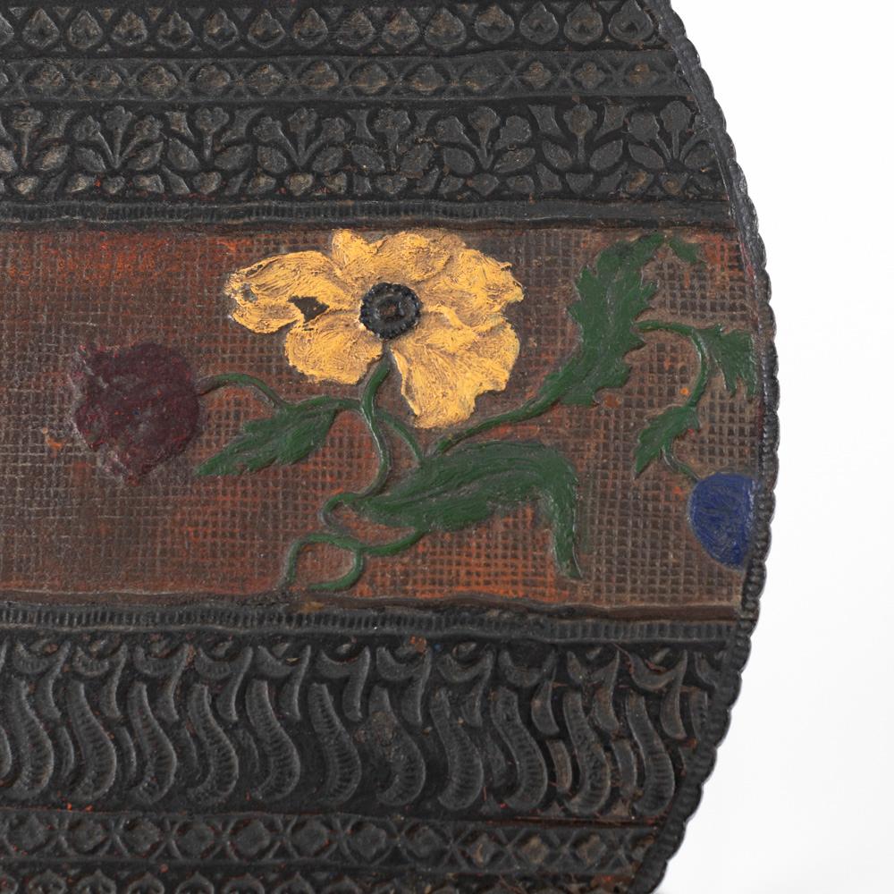 French Art Nouveau Cast Iron gueridon with Floral Decoration ca. 1900, stamped For Sale 6