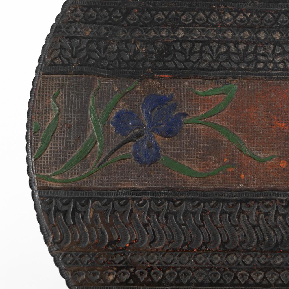 French Art Nouveau Cast Iron gueridon with Floral Decoration ca. 1900, stamped For Sale 7