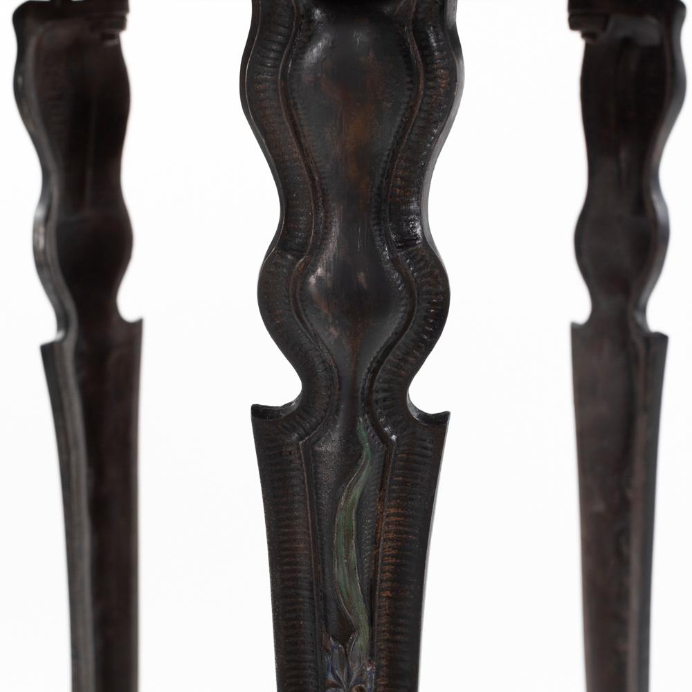 Gueridón francés Art Nouveau de hierro fundido con decoración floral ca. 1900, estampado en venta 7