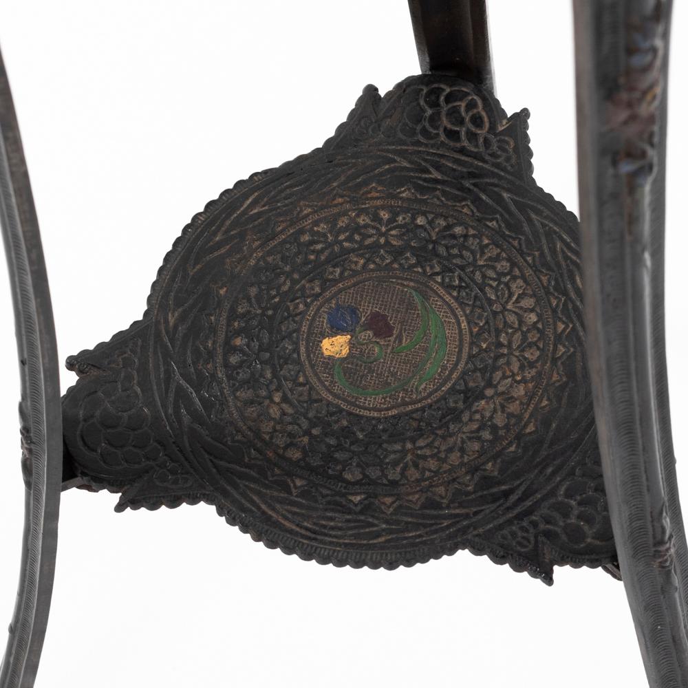 French Art Nouveau Cast Iron gueridon with Floral Decoration ca. 1900, stamped For Sale 5