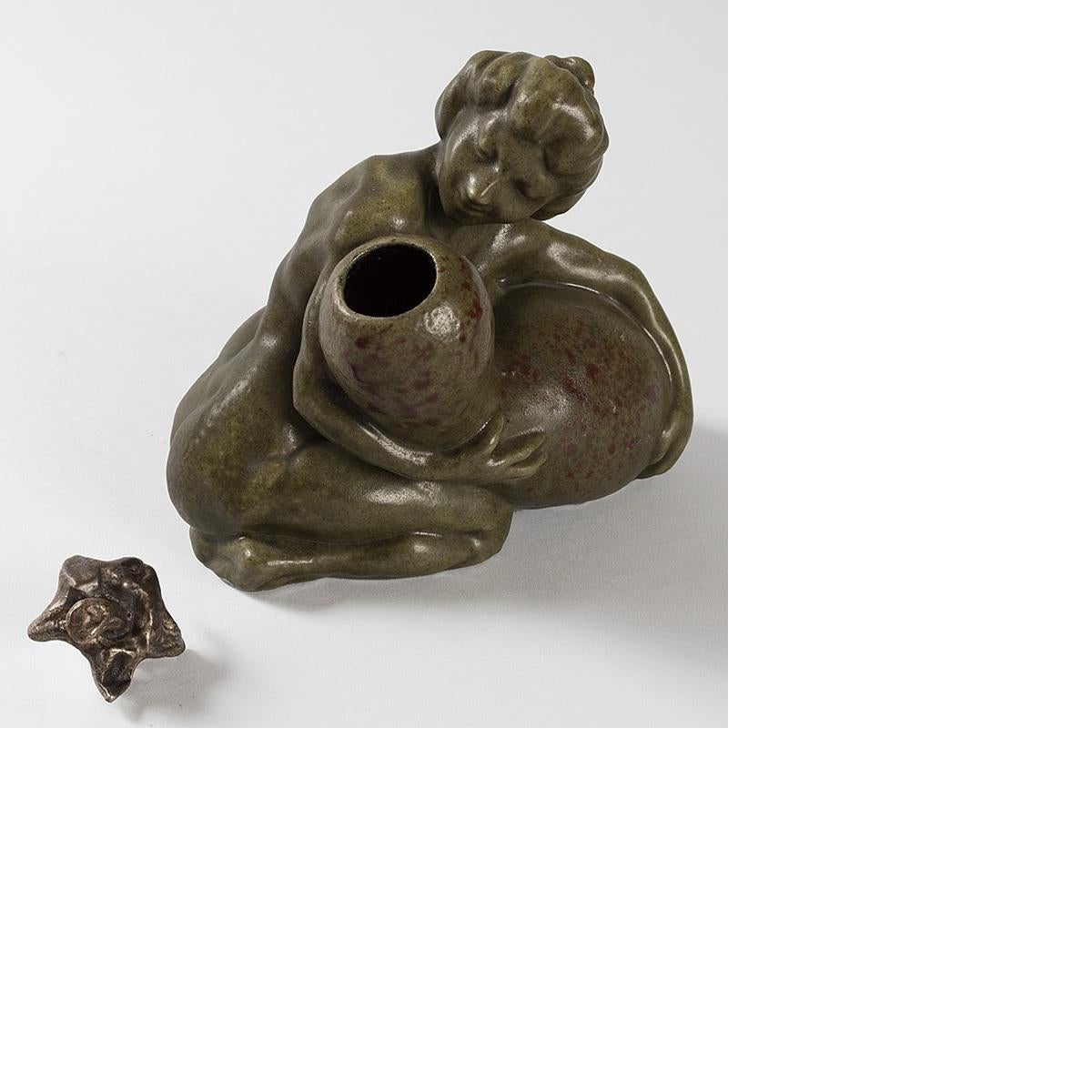 Calamaio in ceramica Art Nouveau francese di Carabin In condizioni ottime in vendita a New York, NY