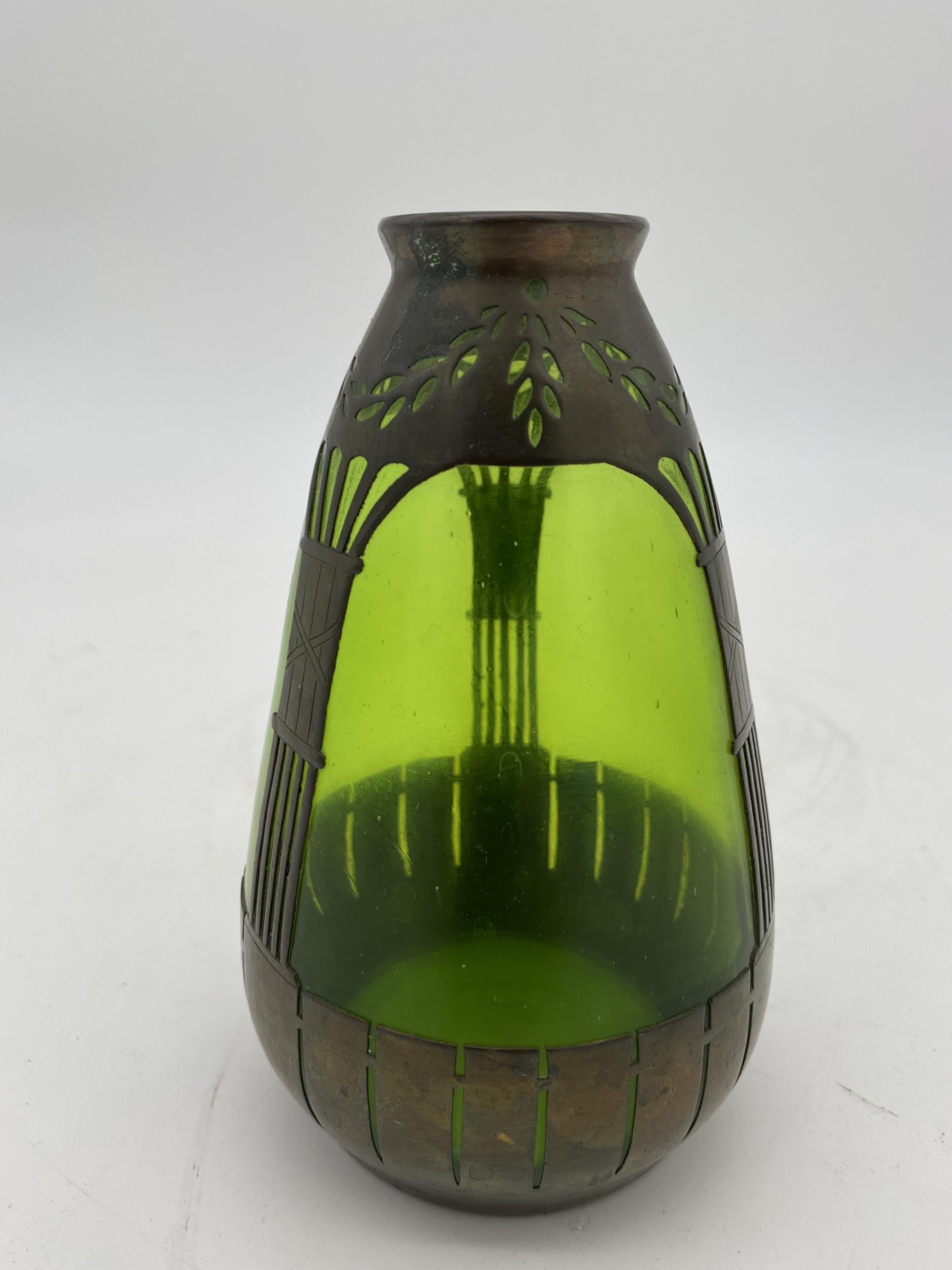 Early 20th Century French Art Nouveau Copper and Green Glass Vase For Sale