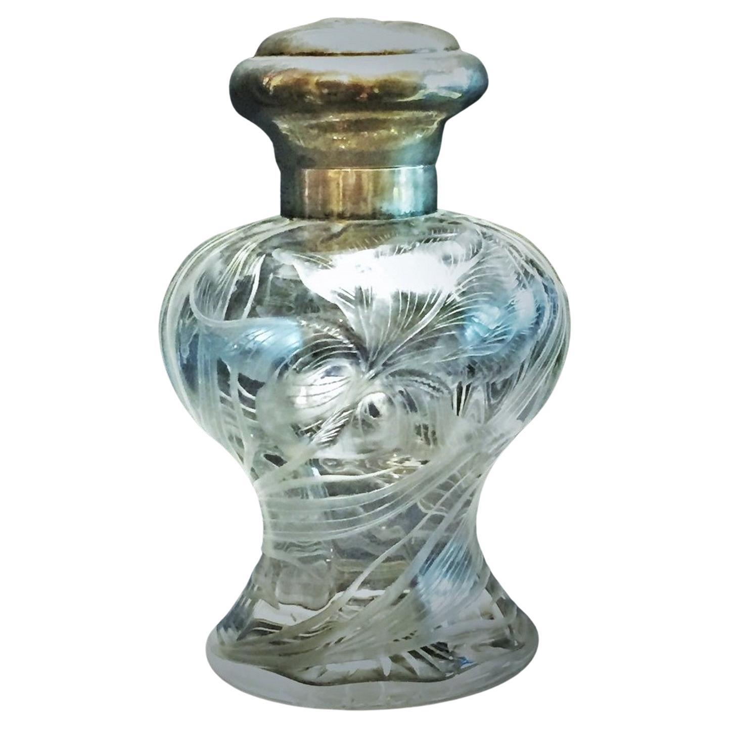 French Art Nouveau Crystal and Silver Perfume Bottle, circa 1900 For Sale