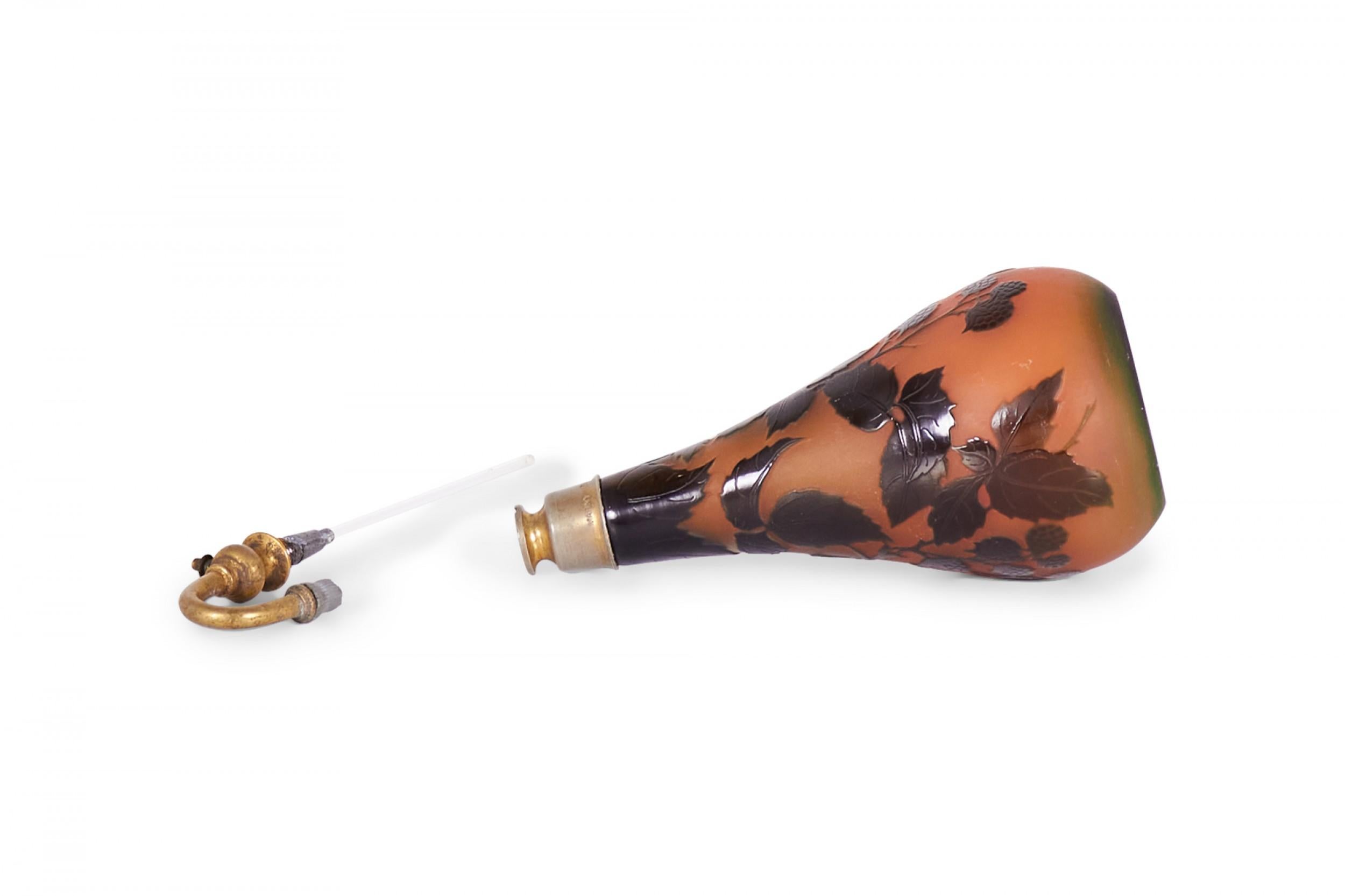 Französischer Jugendstil D'Arguental Parfümflasche (20. Jahrhundert) im Angebot