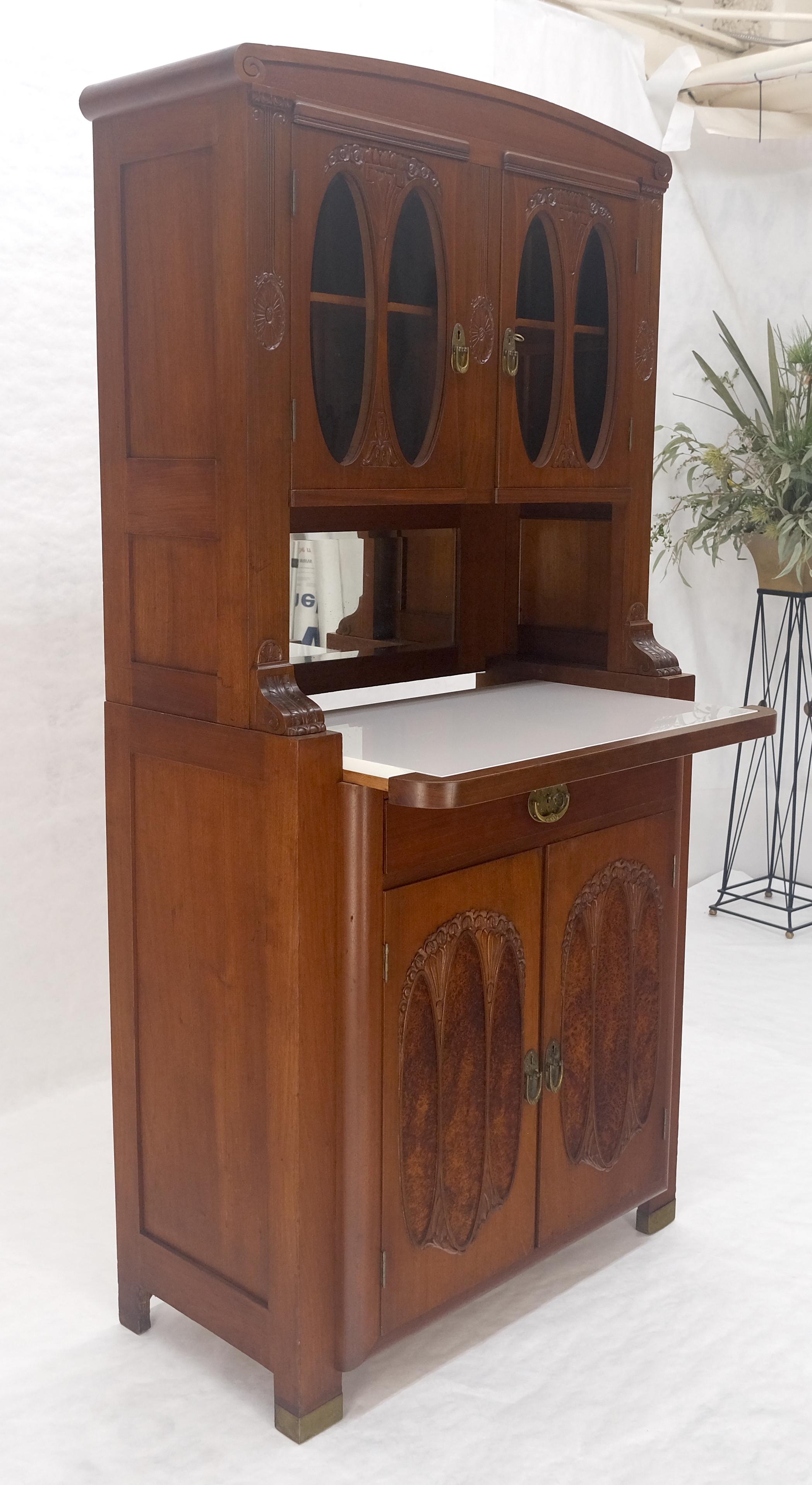 Credenza francese Art Nouveau Deco in legno di noce e radica, alta 78