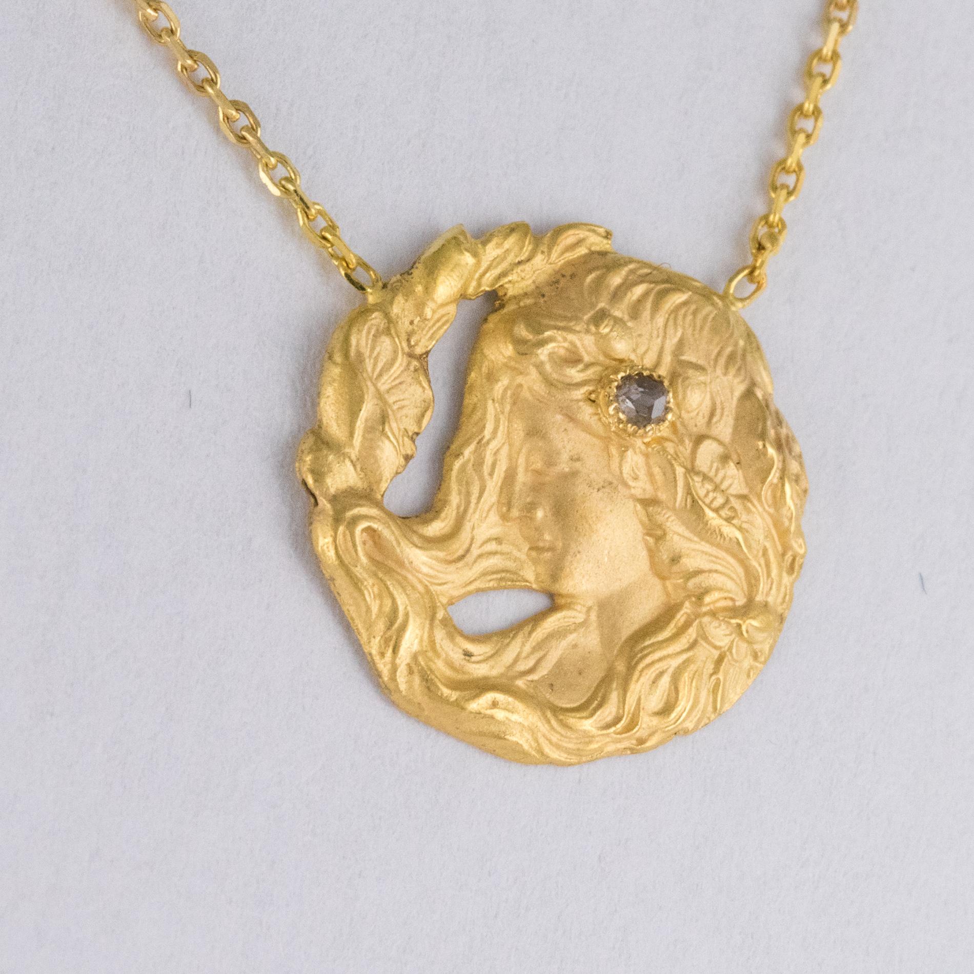 French Art Nouveau Diamond 18 Karat Yellow Gold Thin Chain Medallion 2