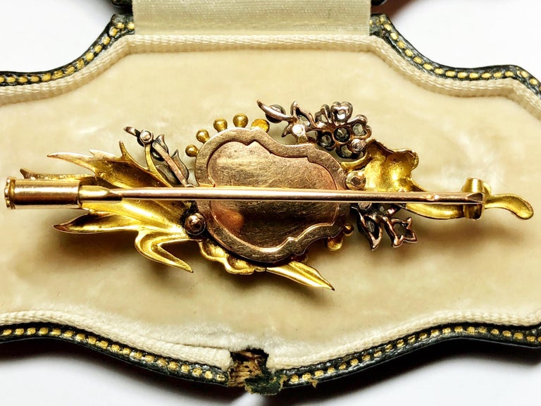 French Art Nouveau Diamond and Gold Portrait Brooch For Sale at 1stDibs