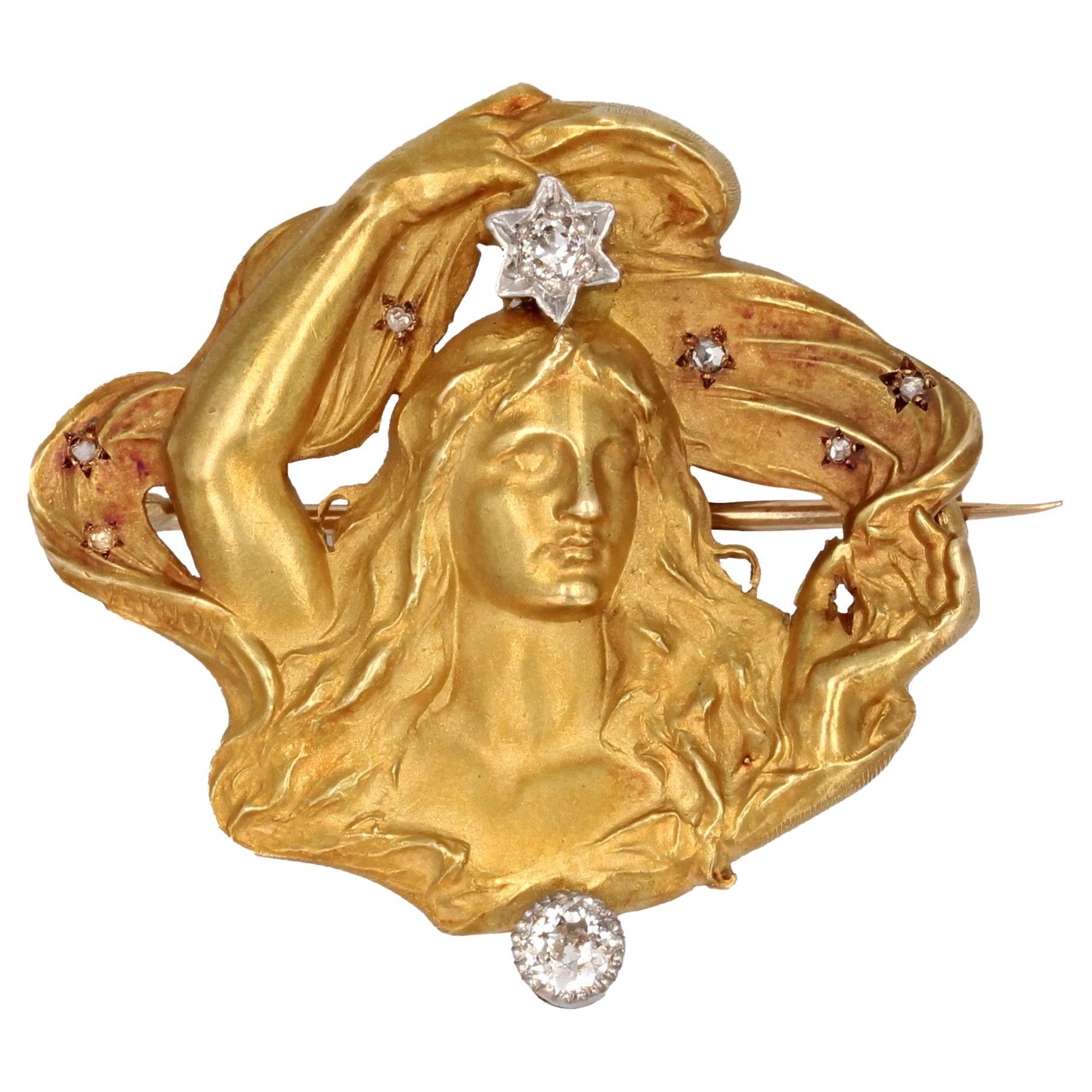 French Art Nouveau Diamonds 18 Karat Yellow Gold Woman's Portrait Vernon Brooch