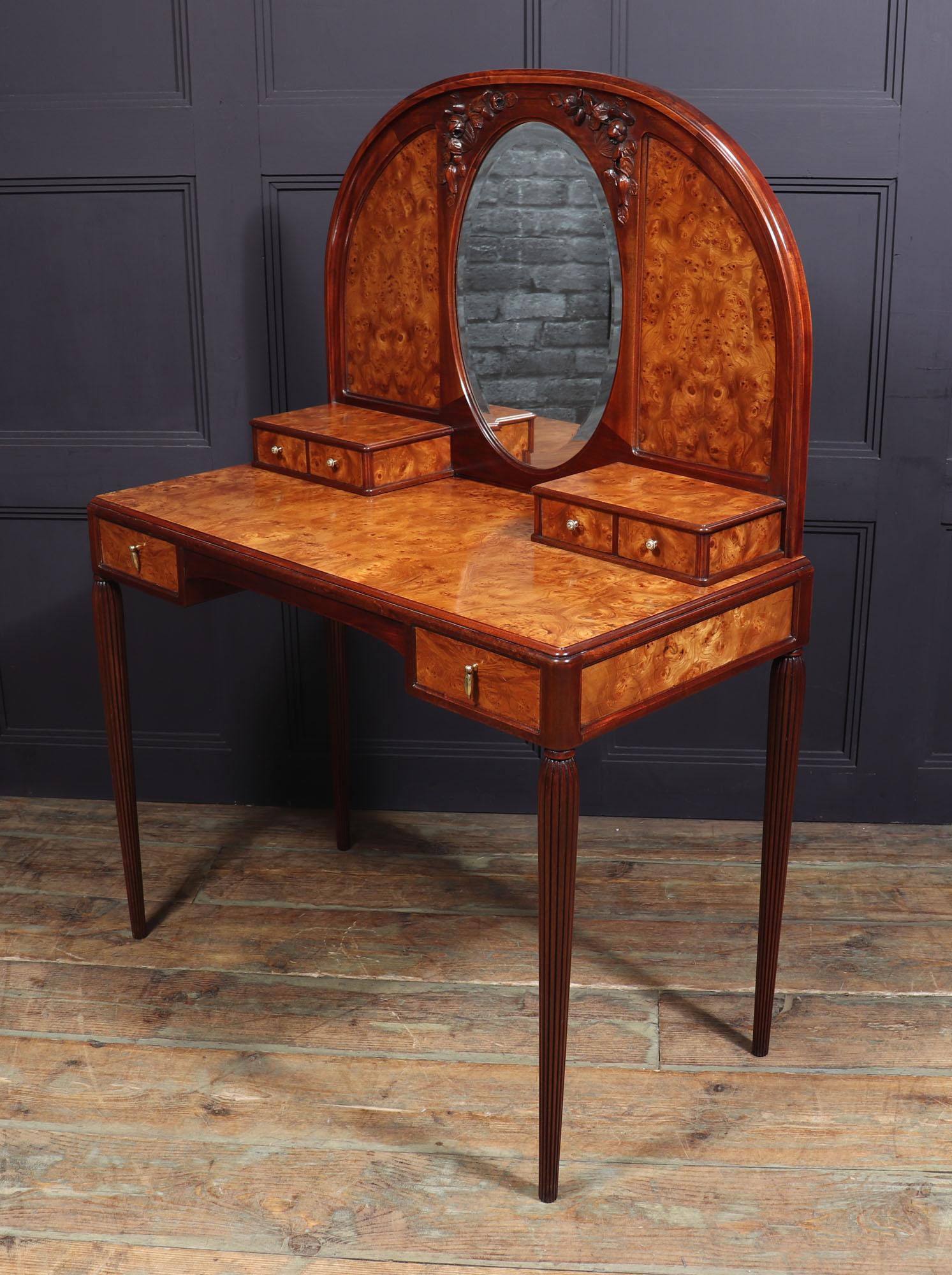 French Art Nouveau Dressing Table in Burr Elm 5