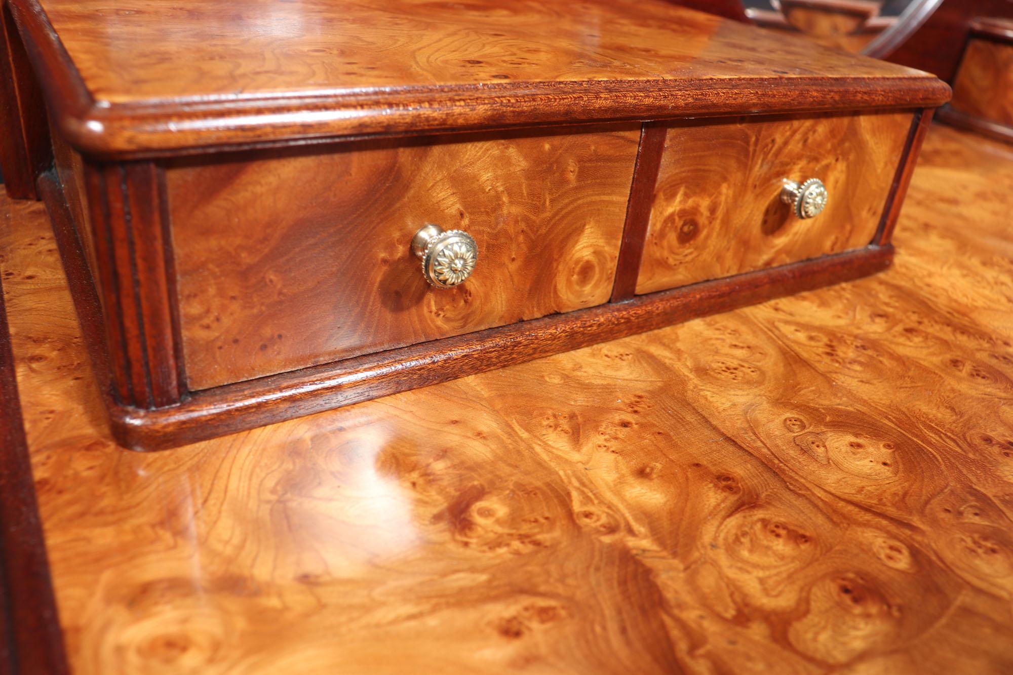 French Art Nouveau Dressing Table in Burr Elm 8