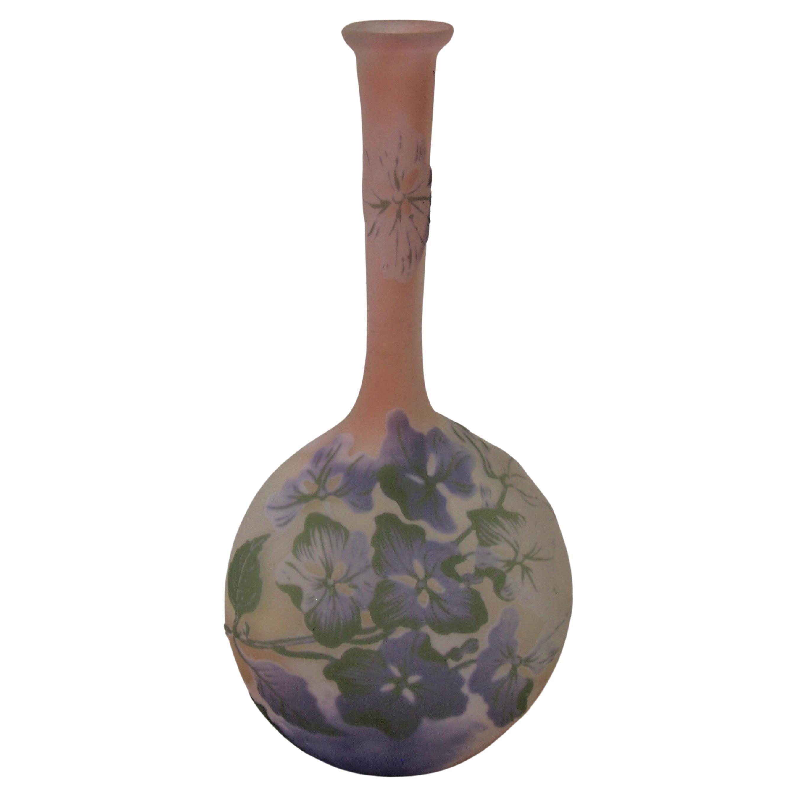 French Art Nouveau Emile Galle Cameo Glass Four Colour Banjo Vase, circa 1900 For Sale