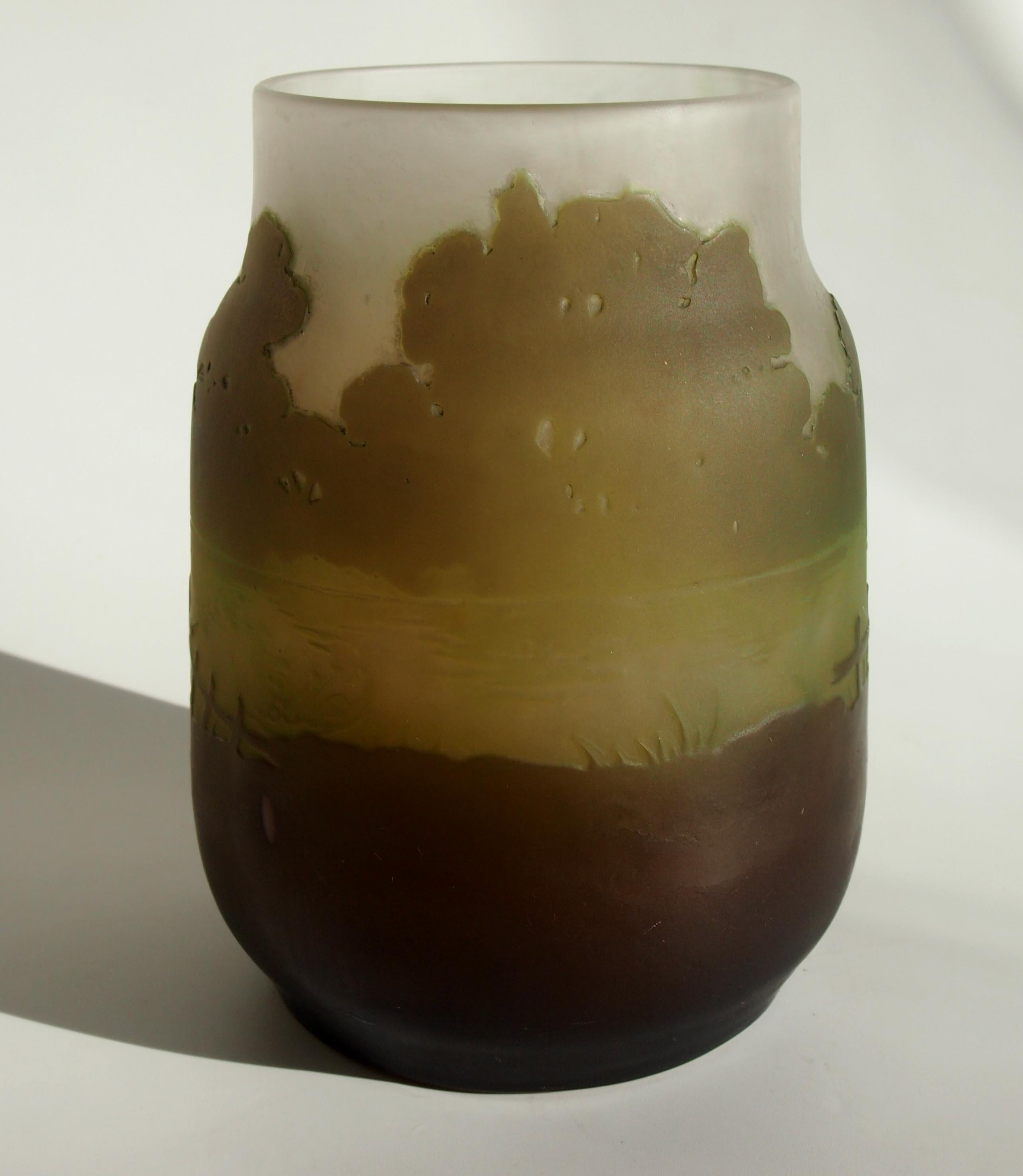 French Art Nouveau Emile Galle Cameo Glass 'Morning Mist' Landscape Vase c1900 In Good Condition For Sale In Worcester Park, GB