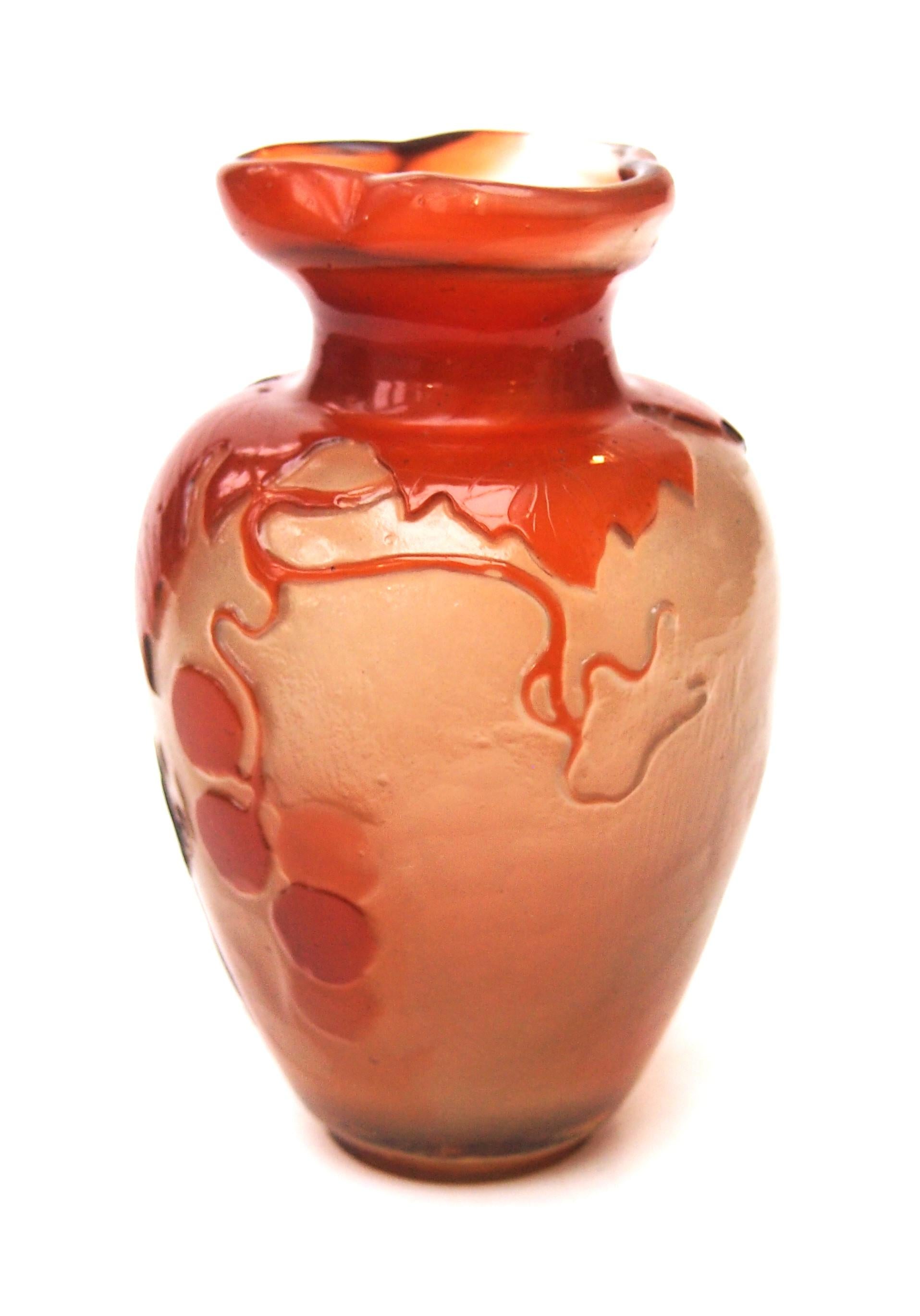 French Art Nouveau Emile Galle Orange Fire Polished Glass Vase C1899 In Good Condition For Sale In Worcester Park, GB